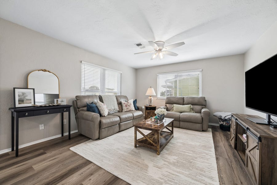 Property photo for 161 Barracuda Street, Hitchcock, TX