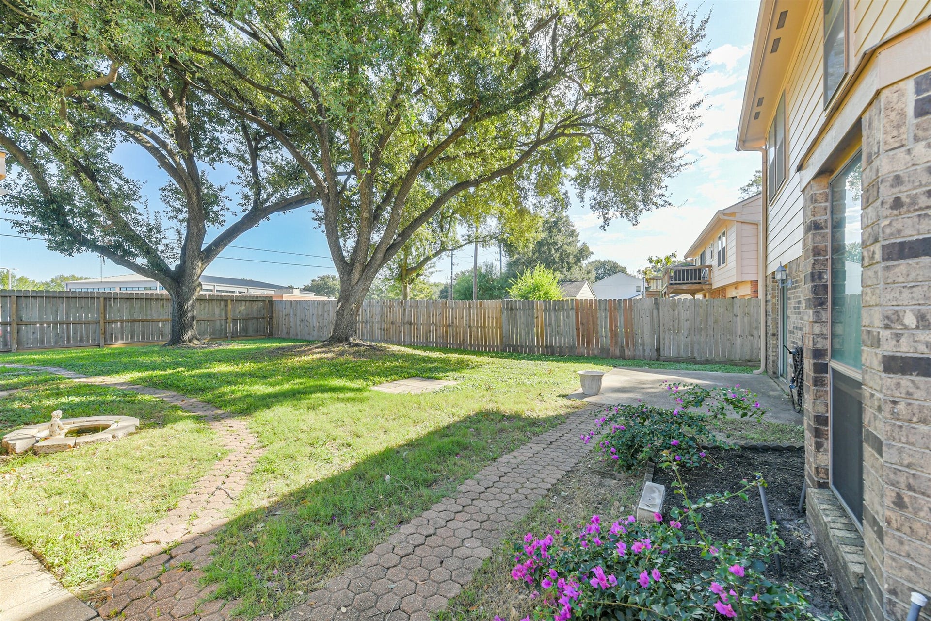 15730 Maple Manor Drive, Houston, TX 77095 Backyard