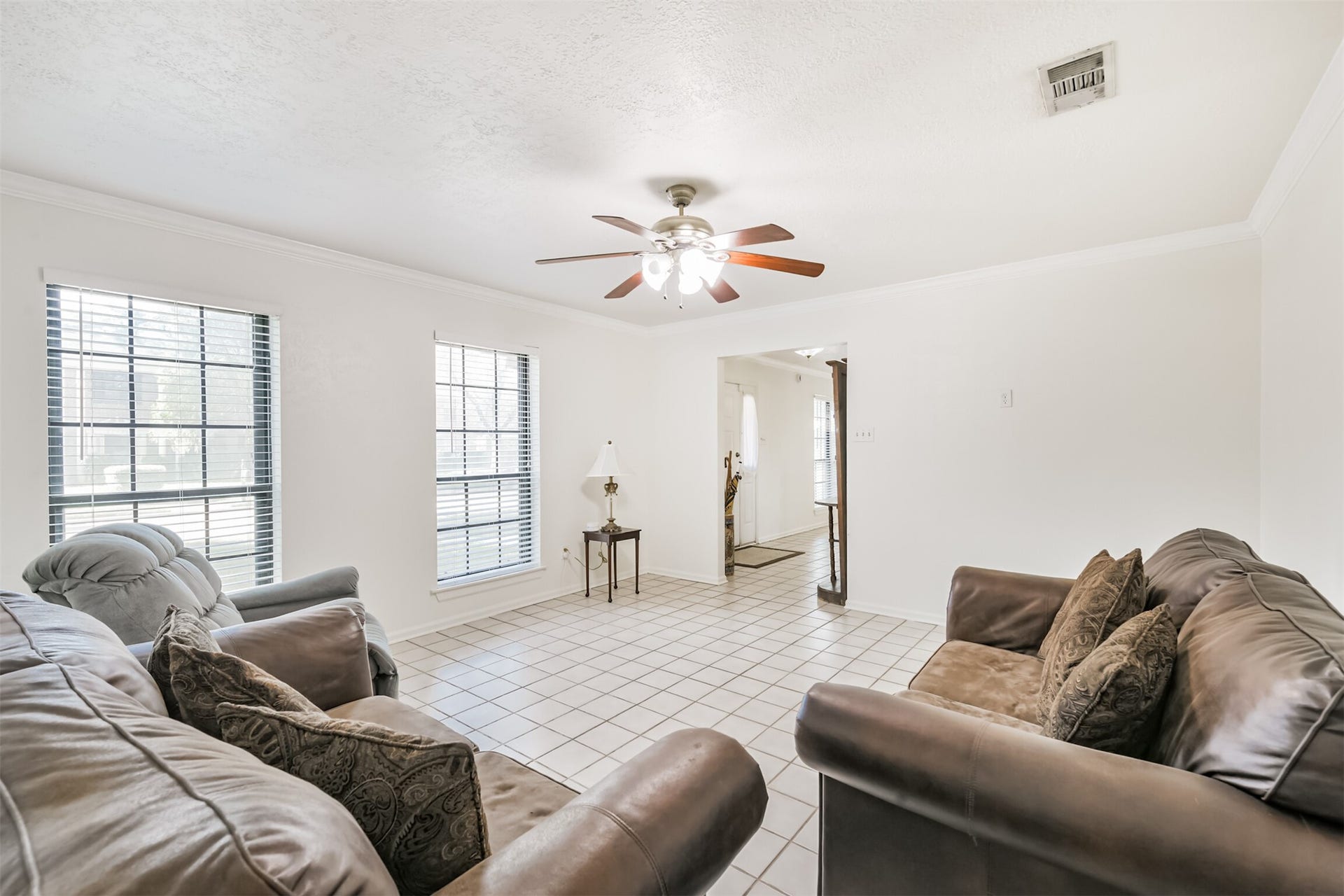 15730 Maple Manor Drive, Houston, TX 77095 Formal living room