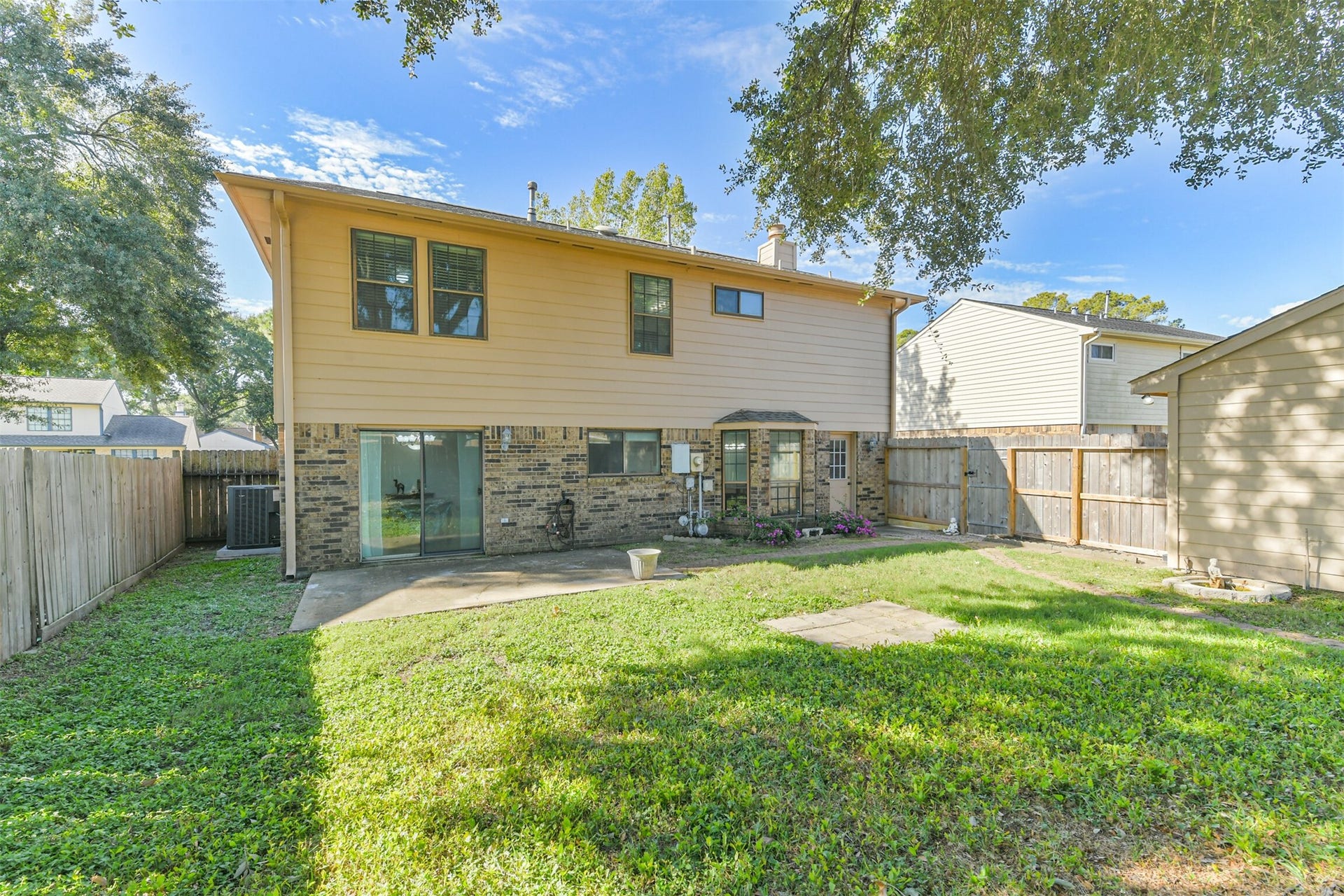 15730 Maple Manor Drive, Houston, TX 77095 Backyard