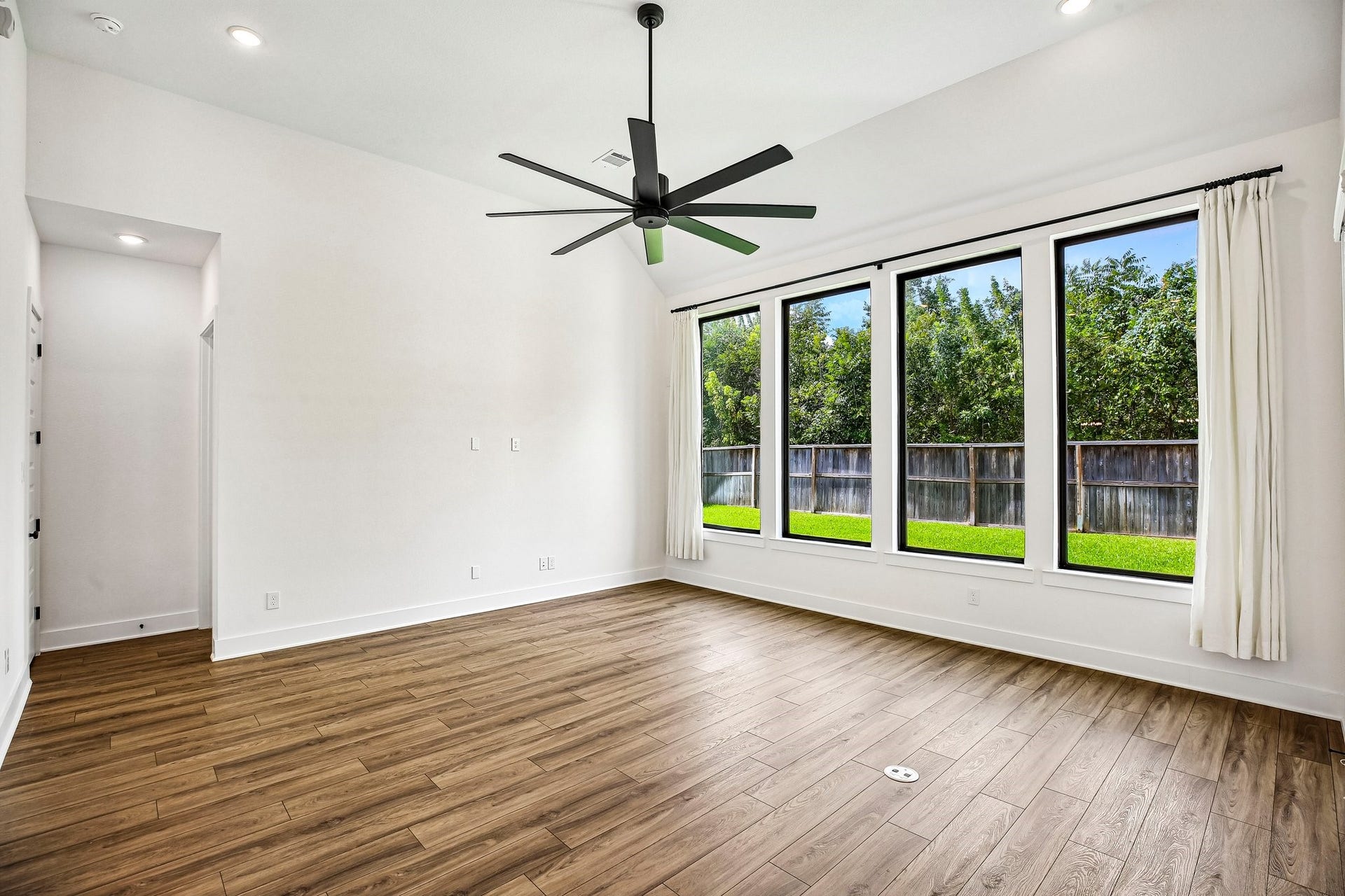 1923 Golden Leaf Drive, Missouri City, TX 77459 1923 Golden Leaf Drive, Missouri City, TX 77459