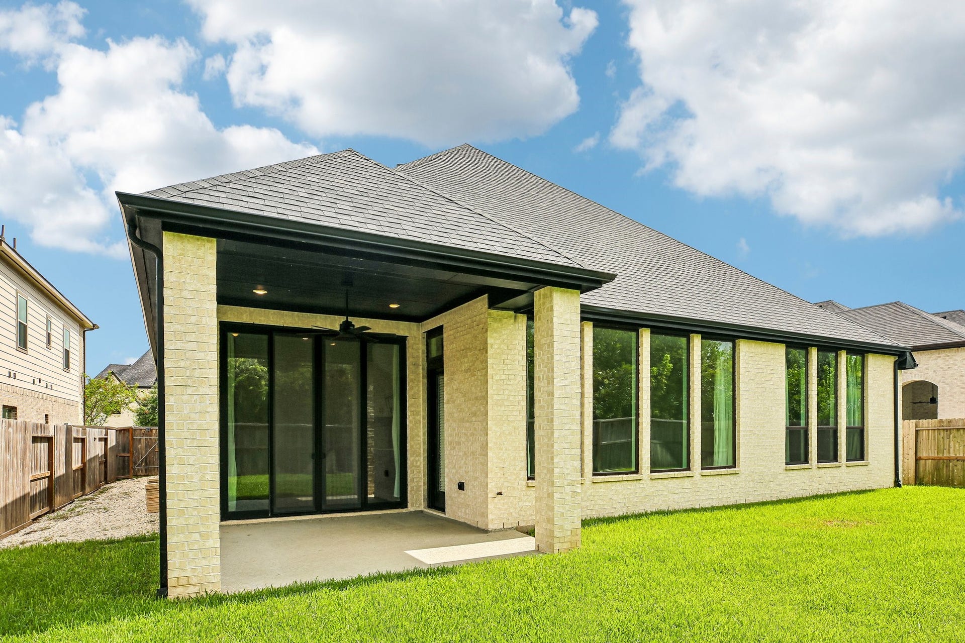 1923 Golden Leaf Drive, Missouri City, TX 77459 1923 Golden Leaf Drive, Missouri City, TX 77459