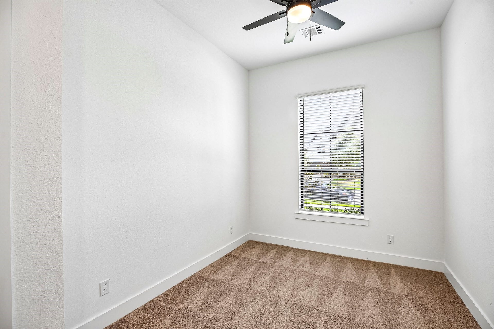 1923 Golden Leaf Drive, Missouri City, TX 77459 1923 Golden Leaf Drive, Missouri City, TX 77459