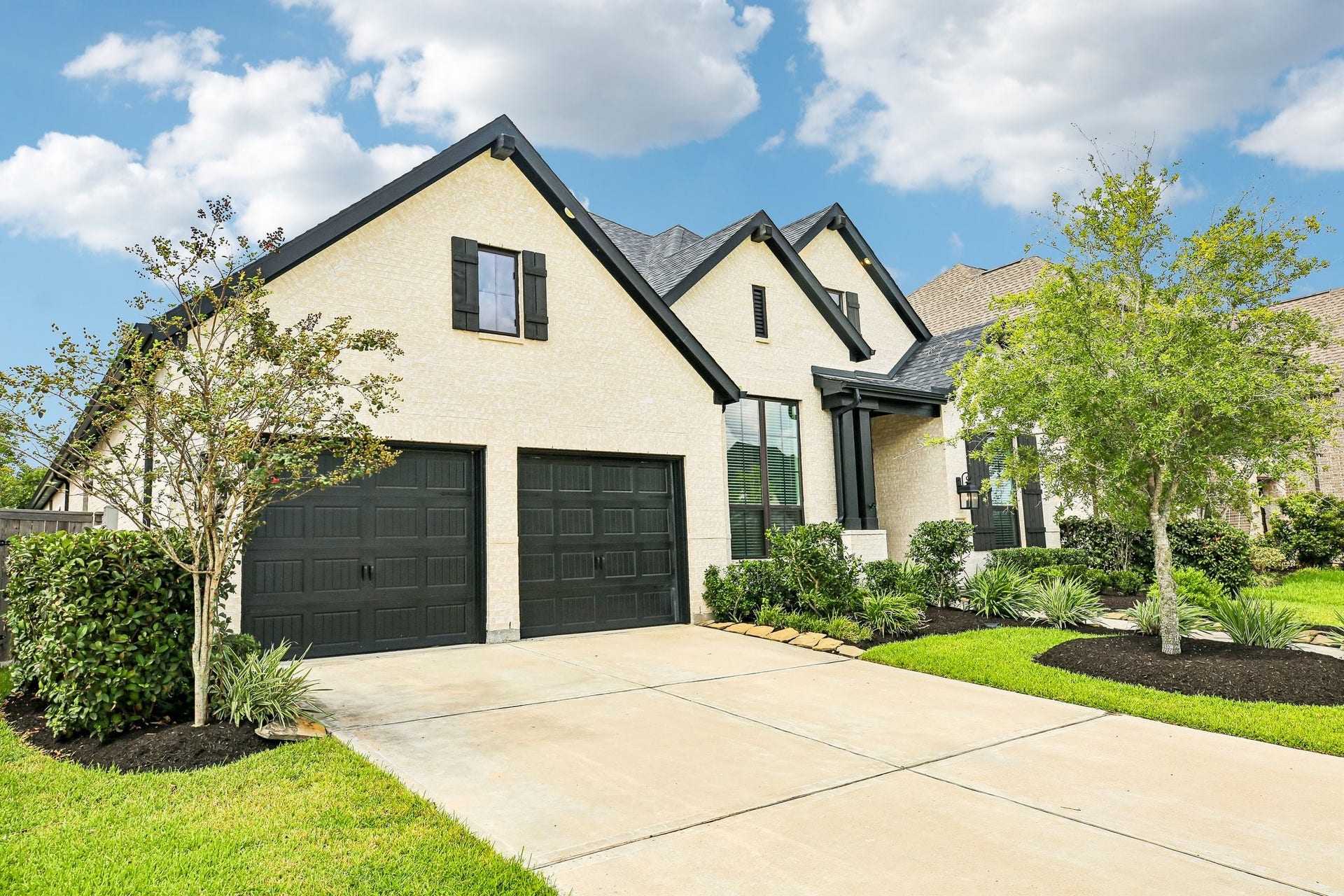 1923 Golden Leaf Drive, Missouri City, TX 77459 1923 Golden Leaf Drive, Missouri City, TX 77459