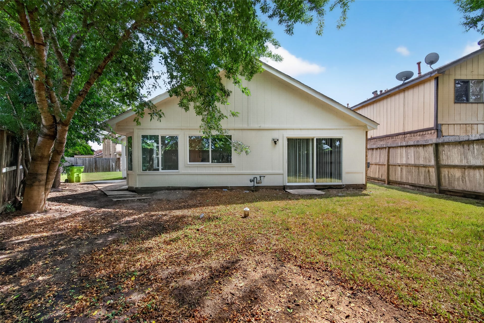 7842 Micheline Circle, Missouri City, TX 77071 7842 Micheline Circle, Missouri City, TX 77071