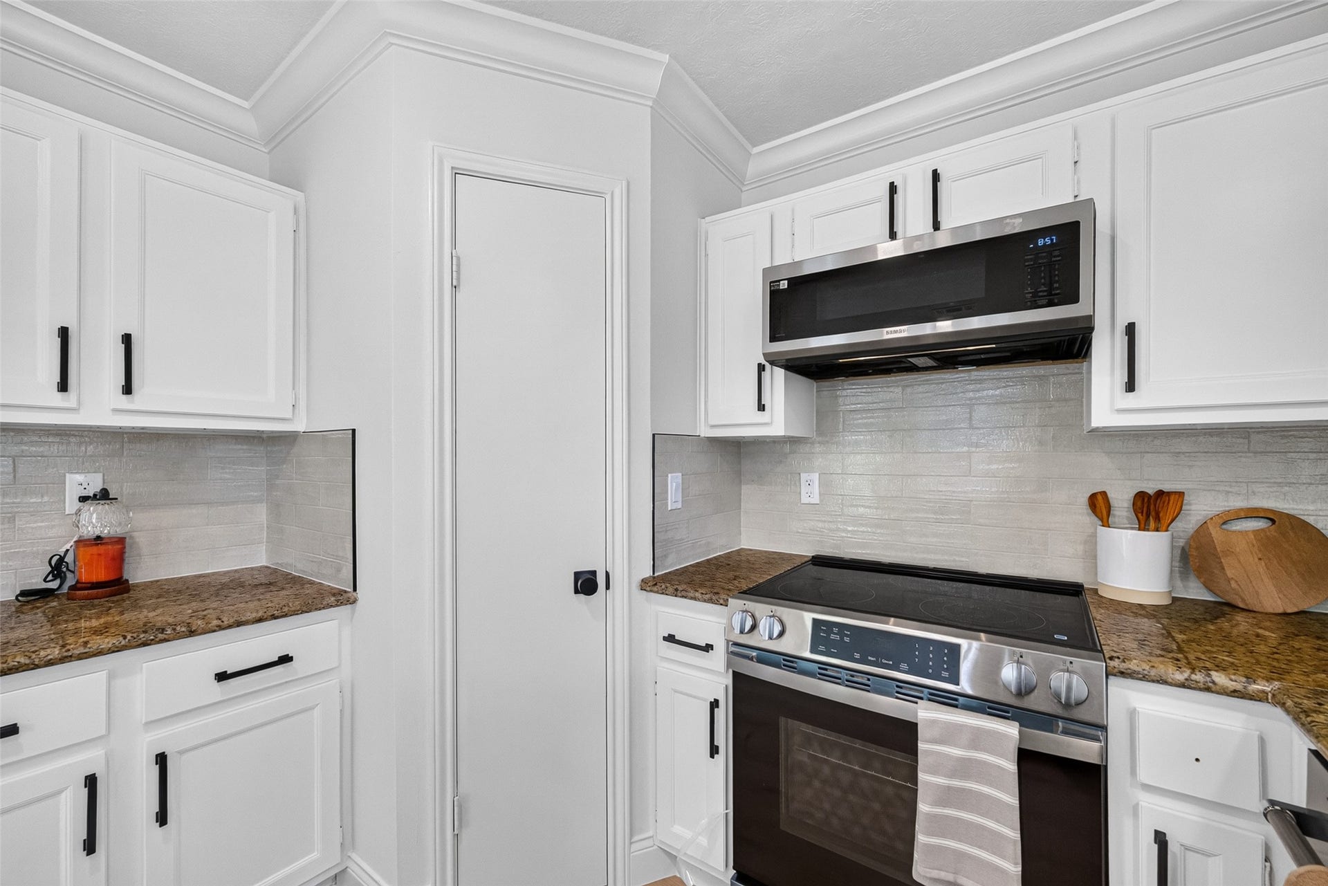 7842 Micheline Circle, Missouri City, TX 77071 Kitchen