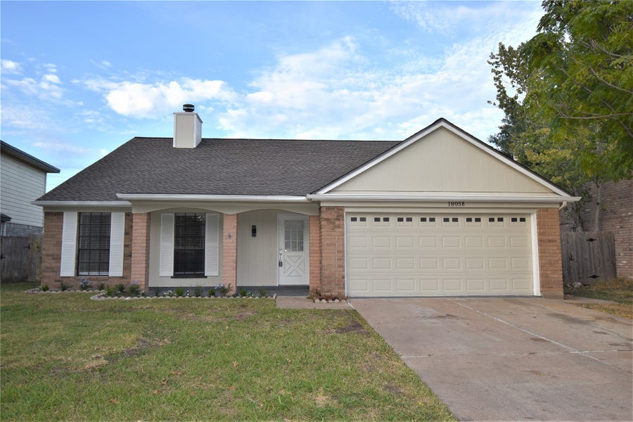 Property photo for 18058 Brooknoll Drive, Houston, TX