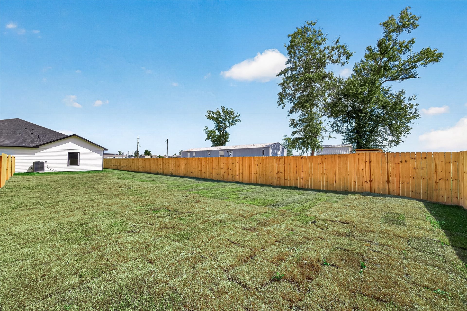 1234 Peter Pine St A/B, Huffman, TX 77336 Unit B. Representative photo of another listing featuring the same layout and finishes.