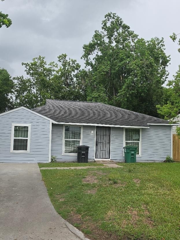 Property photo for 7343 Le Havre Road, Houston, TX
