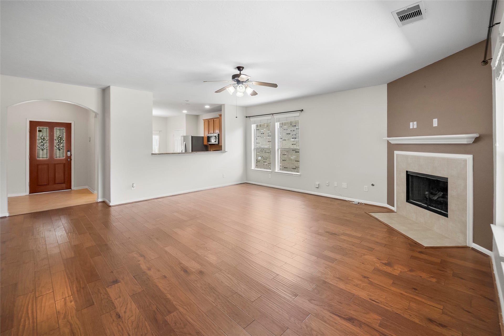 12920 Meadow Springs Drive, Pearland, TX 77584 12920 Meadow Springs Drive, Pearland, TX 77584