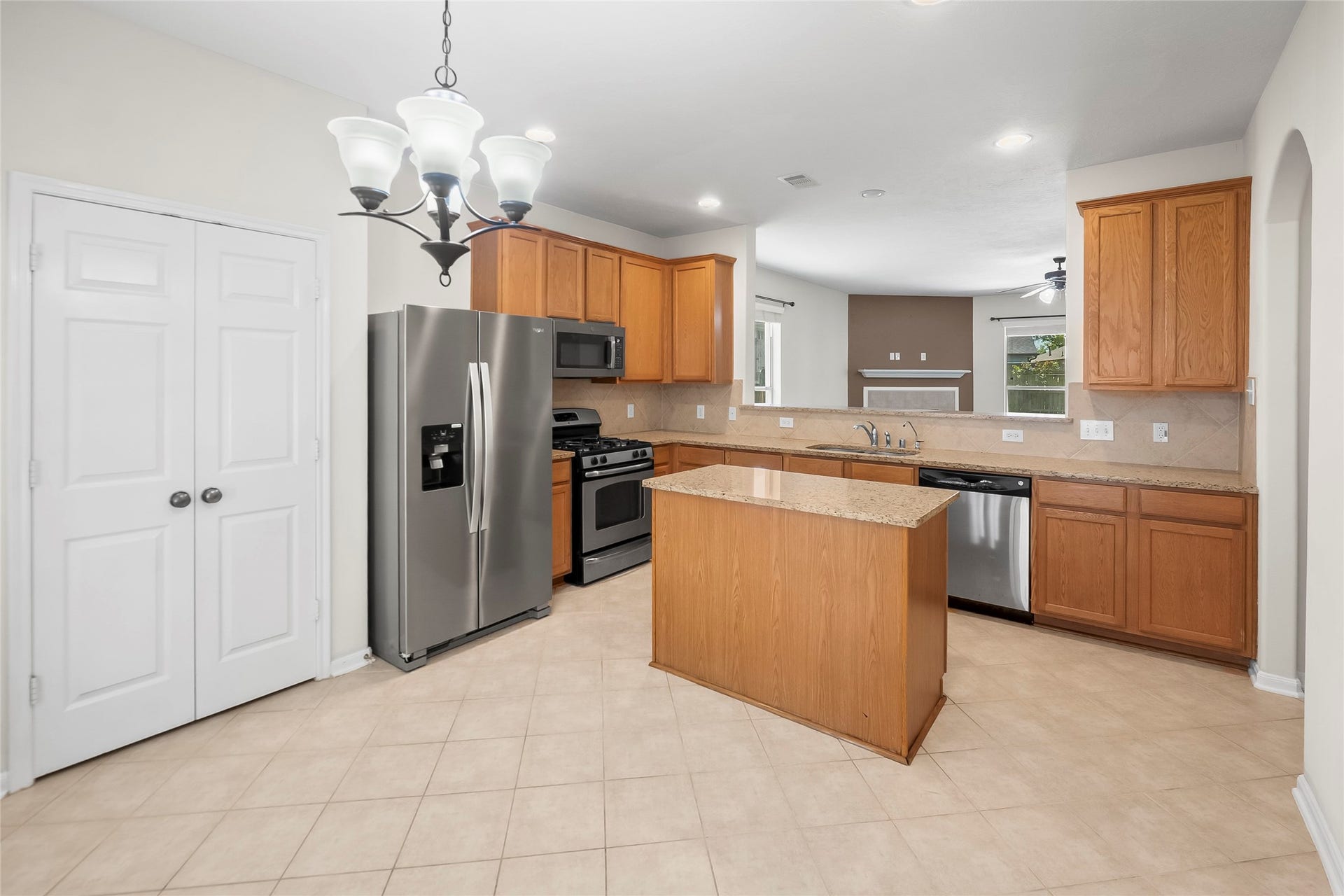 12920 Meadow Springs Drive, Pearland, TX 77584 12920 Meadow Springs Drive, Pearland, TX 77584