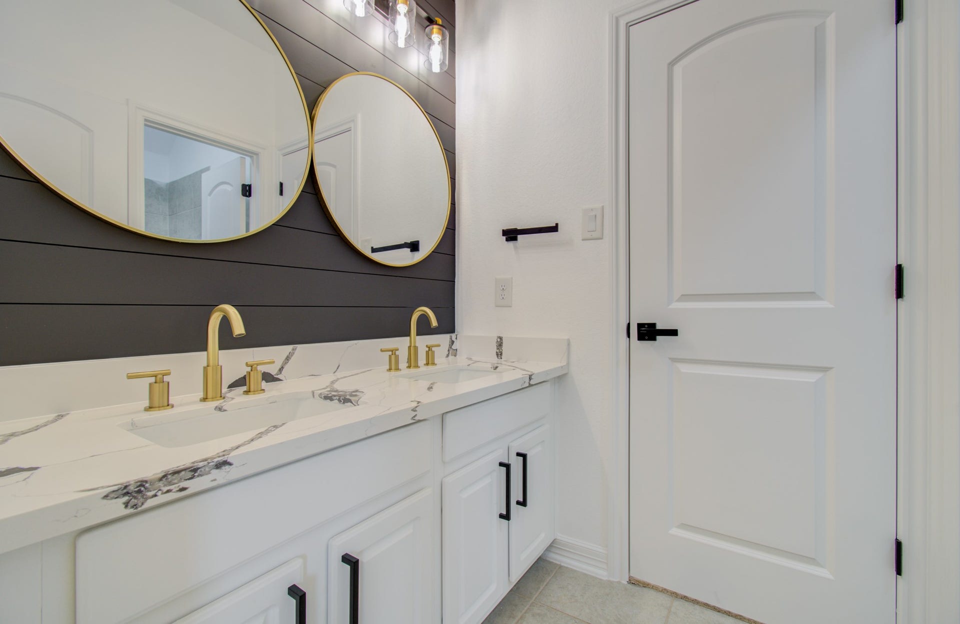 206 Cedar Creek Court, Pinehurst, TX 77362 206 Cedar Creek Court, Pinehurst, TX 77362