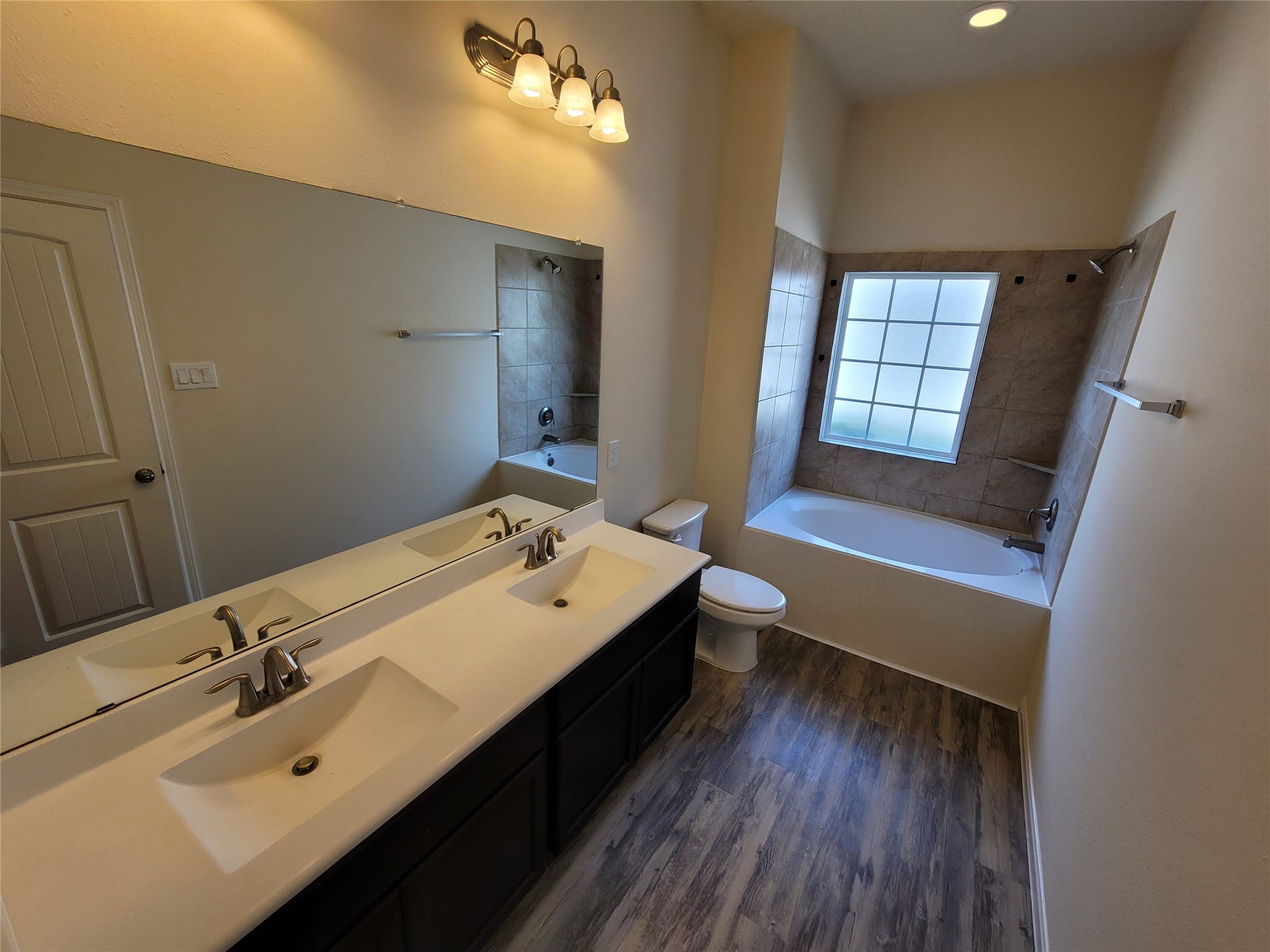 2331 Bermuda Palms Drive, Missouri City, TX 77459 2331 Bermuda Palms Drive, Missouri City, TX 77459
