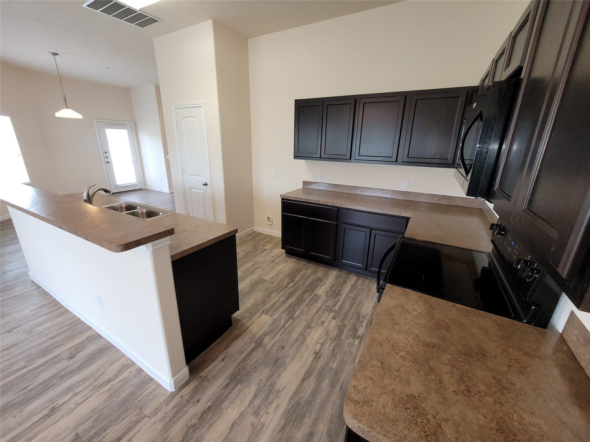 2331 Bermuda Palms Drive, Missouri City, TX 77459 2331 Bermuda Palms Drive, Missouri City, TX 77459