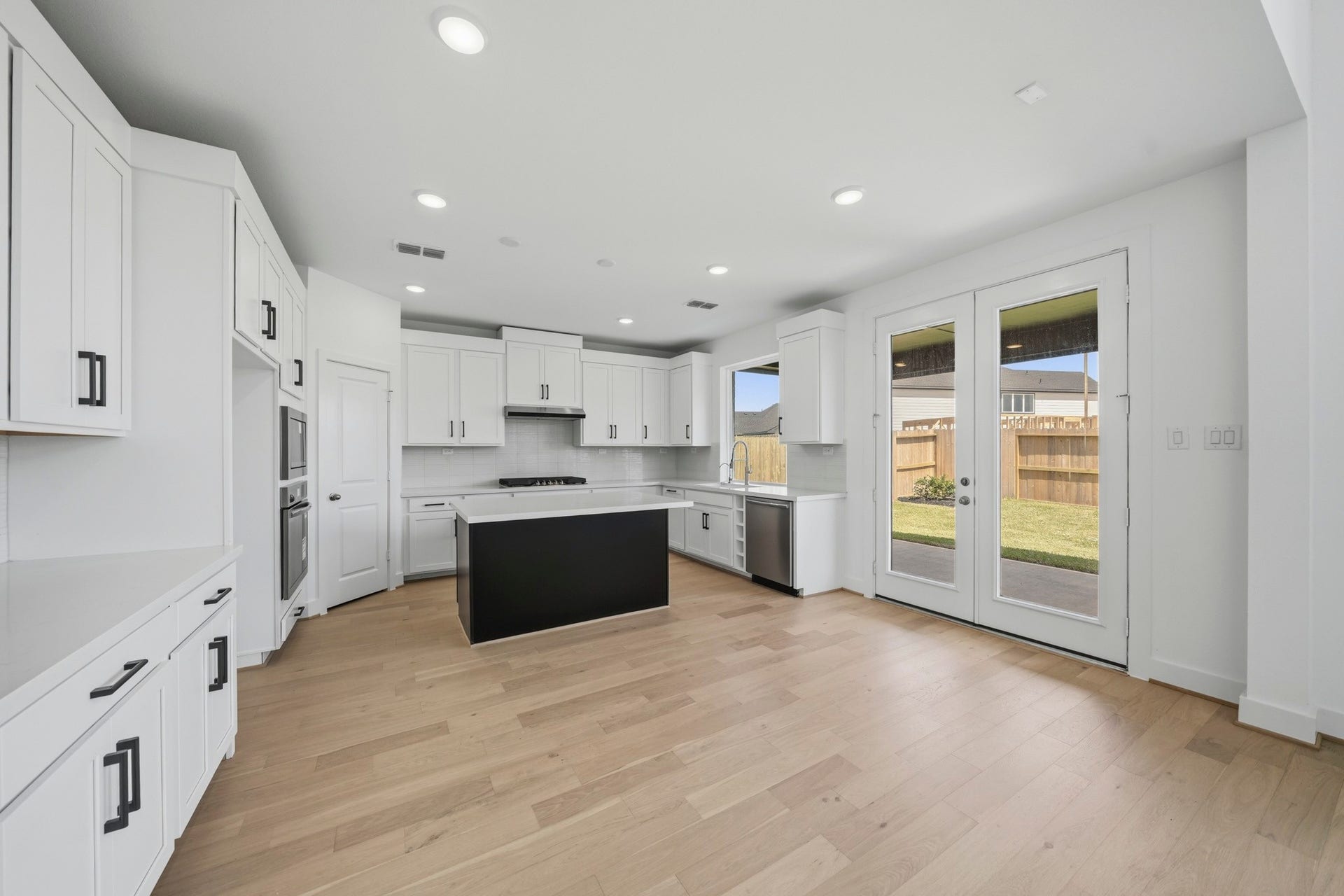 11059 Valley Fort Drive, Missouri City, TX 77459 11059 Valley Fort Drive, Missouri City, TX 77459