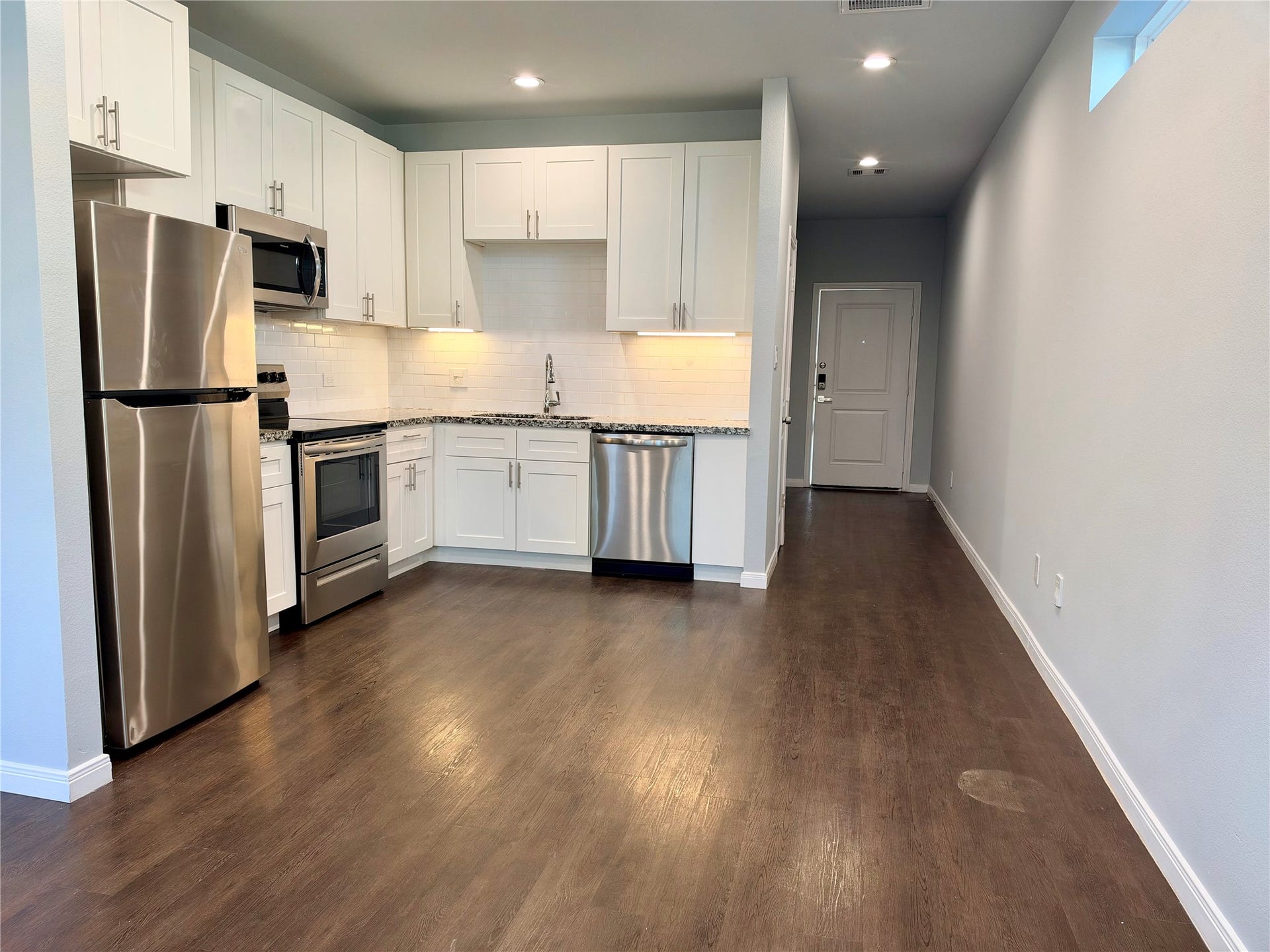 4925 Ambient Drive, Spring, TX 77379 Kitchen - all appliances included