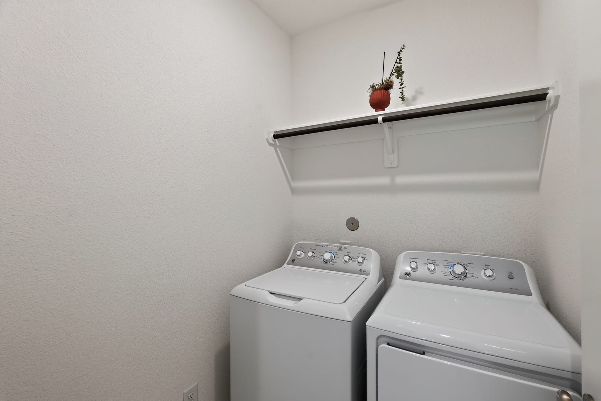 8947 Blackwoods Court, Porter, TX 77365 8947 Blackwoods Court, Porter, TX 77365