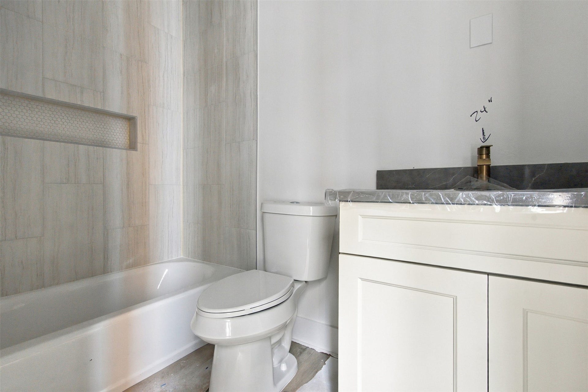 Bathroom 4
