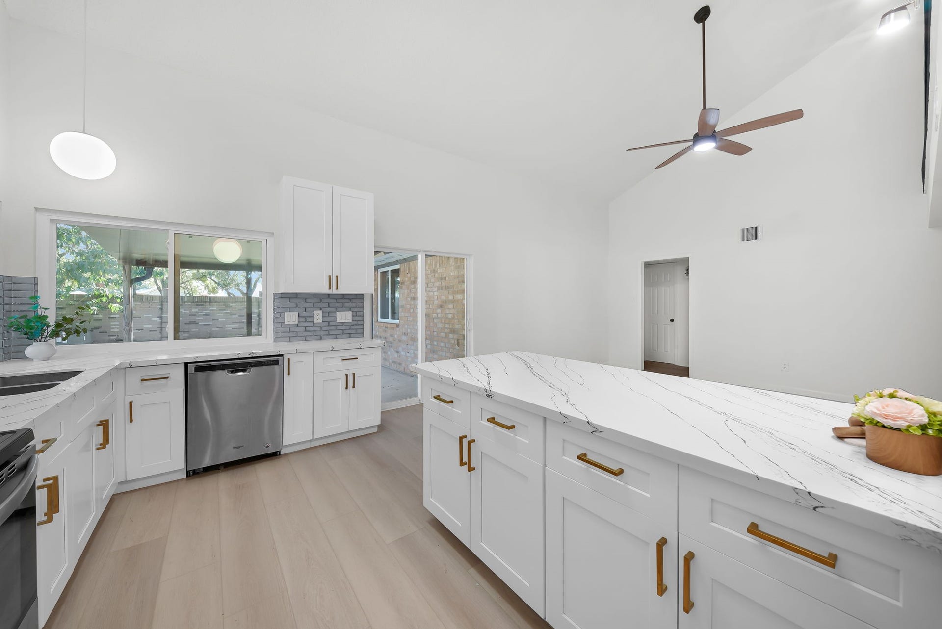 1910 Brushy Creek Drive, Sugar Land, TX 77478 1910 Brushy Creek Drive, Sugar Land, TX 77478