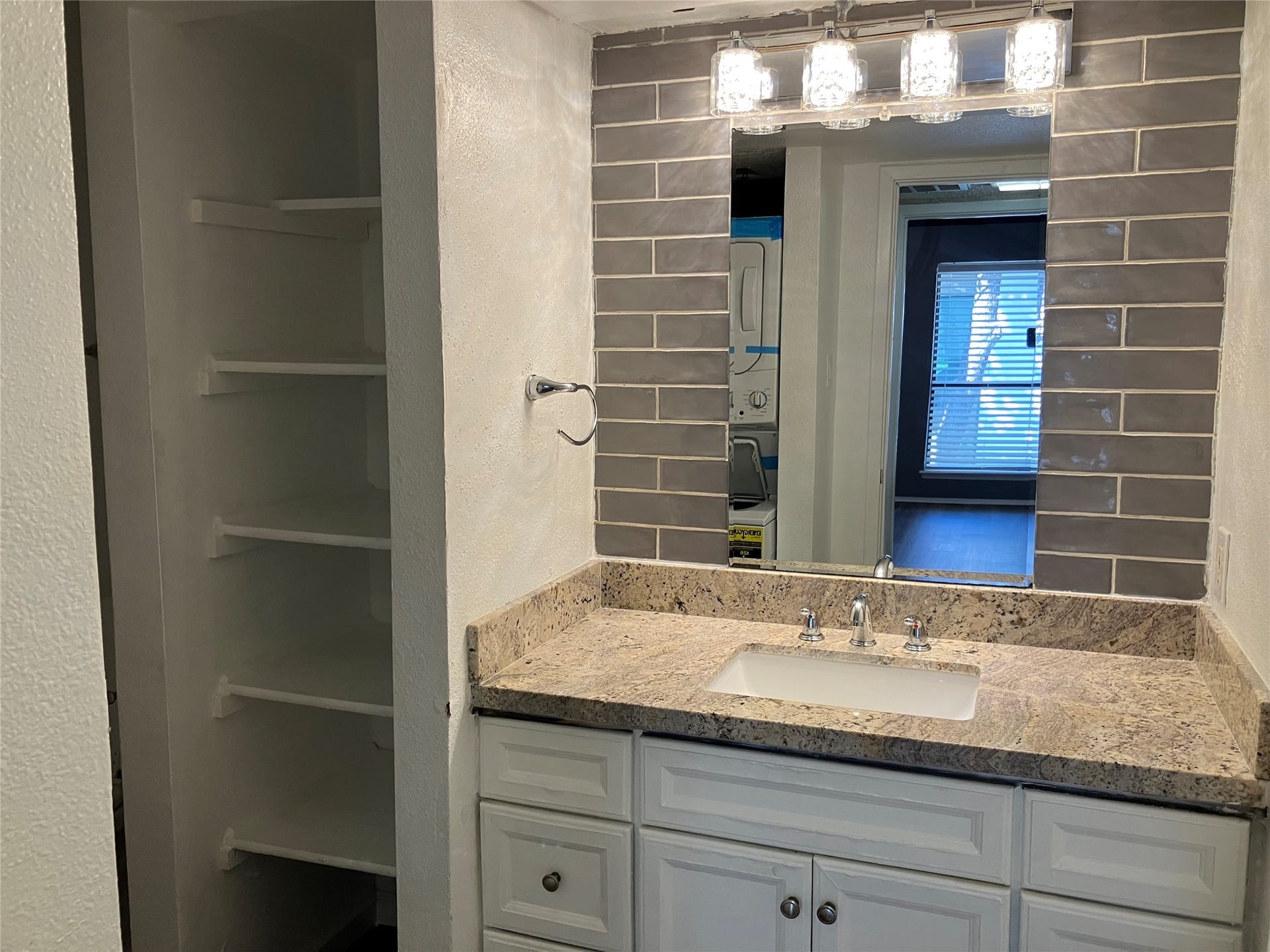 10047 Westpark Drive, #94, Houston, TX 77042 10047 Westpark Drive, #94, Houston, TX 77042