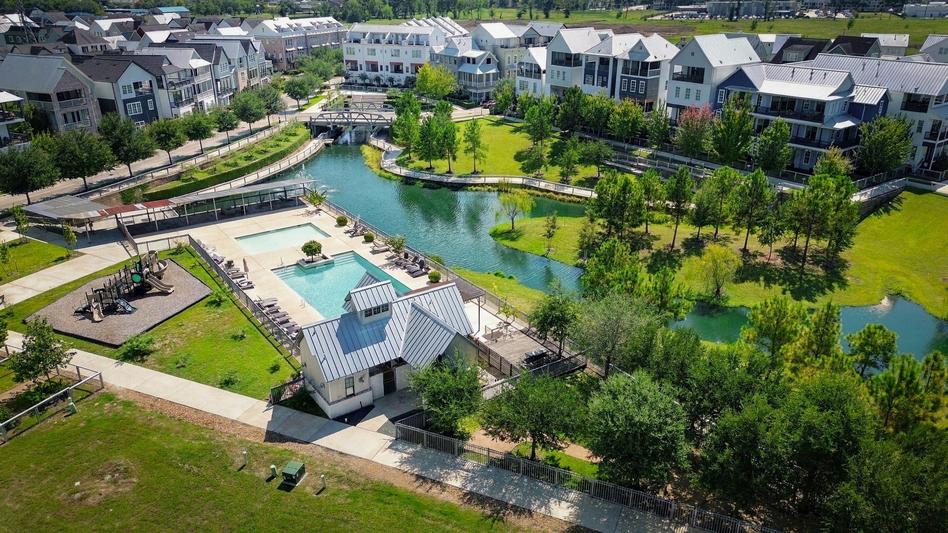 8624 Emnora Lane, Houston, TX 77080 The park, pool and dog park are situated in the center of the community.
