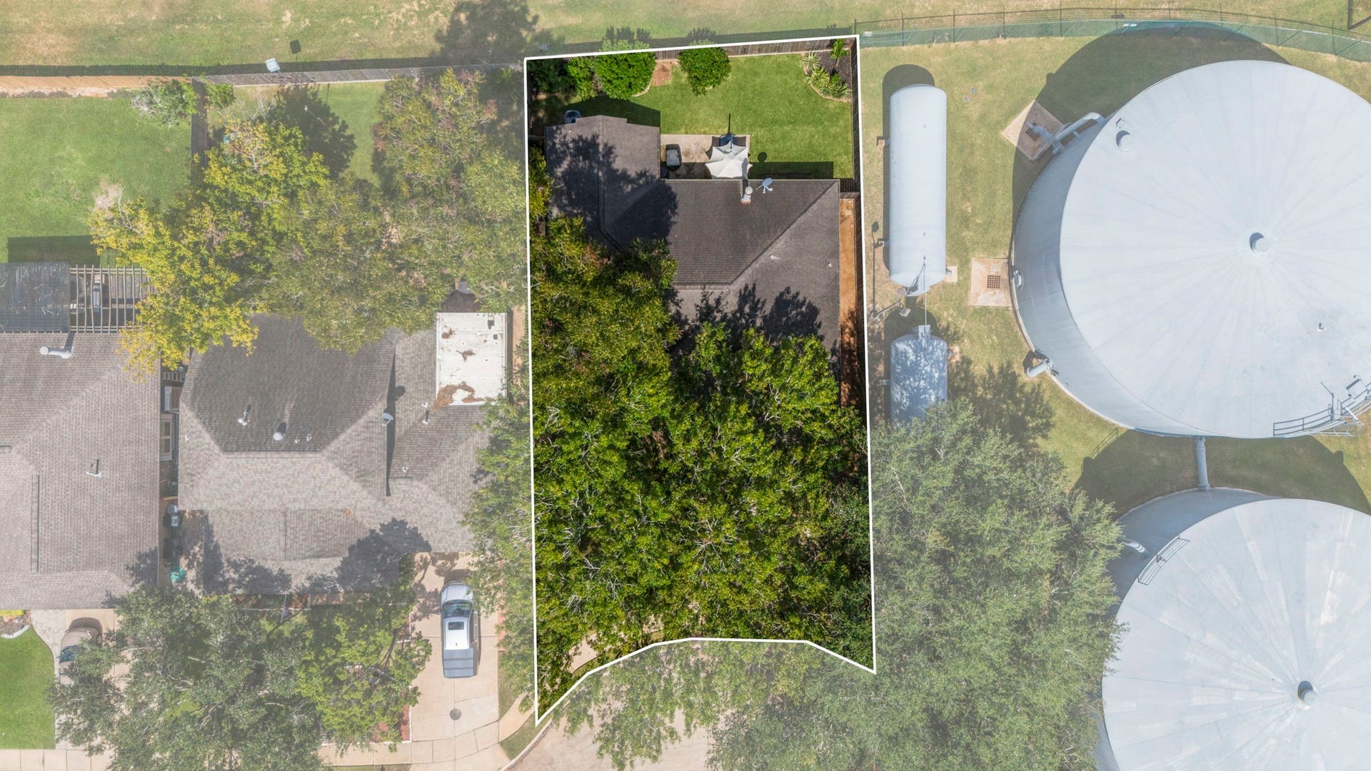 2437 Willow Bend Drive, Richmond, TX 77406 Cul-De-Sac Lot!