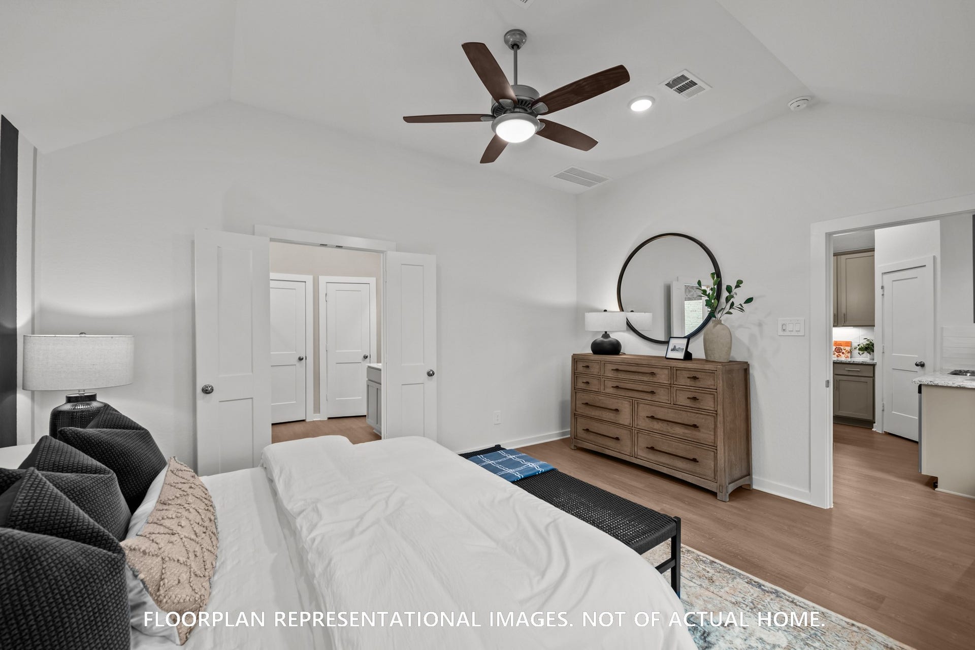 1050 Garnet Star Drive, La Marque, TX 77568 1050 Garnet Star Drive, La Marque, TX 77568