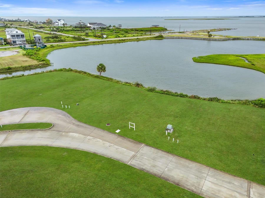 Property photo for 10810 Egrets Nest, Galveston, TX