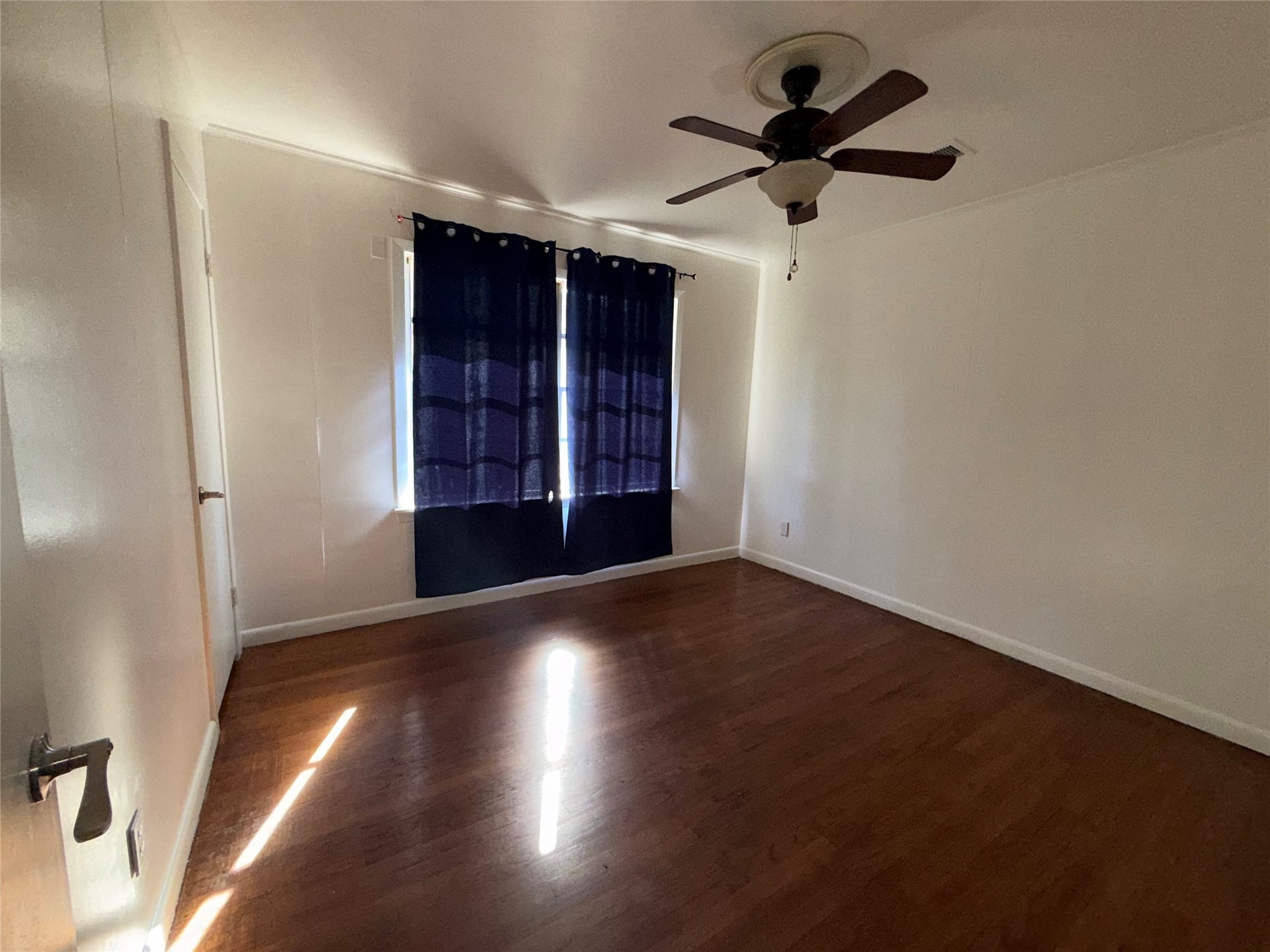 1110 Gary Avenue, Pasadena, TX 77502