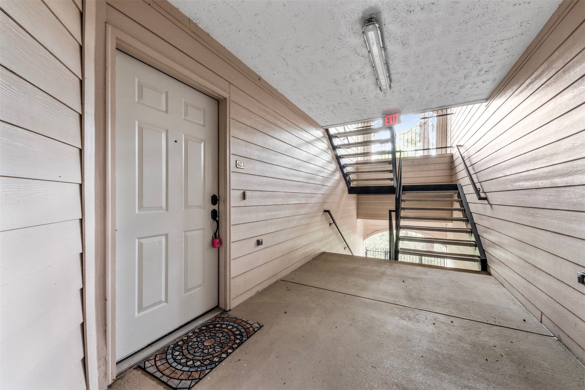8051 Bay Branch Drive, #423, The Woodlands, TX 77382 8051 Bay Branch Drive, #423, The Woodlands, TX 77382