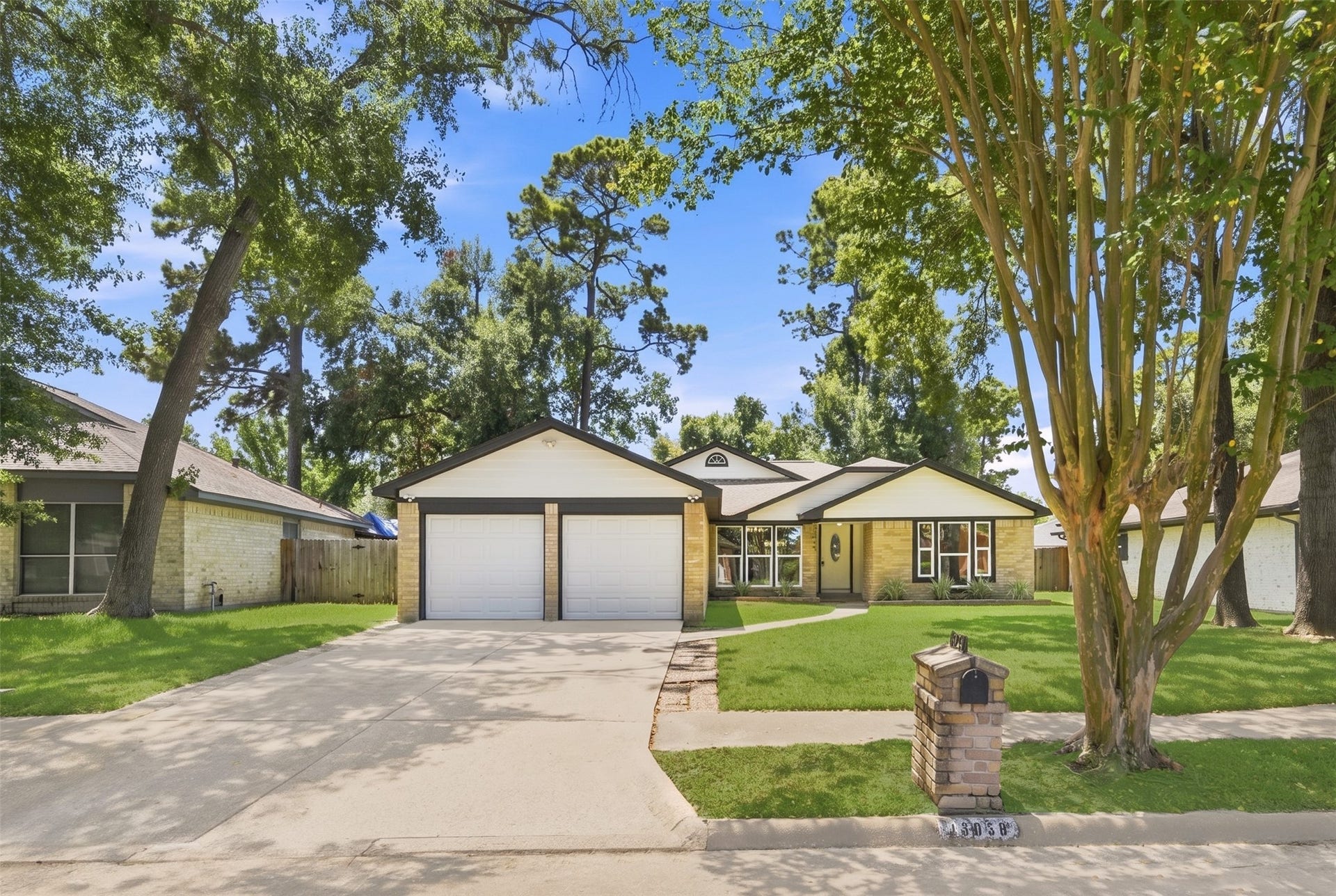 13030 Ellesmere Drive, Houston, TX 77015 13030 Ellesmere Drive, Houston, TX 77015