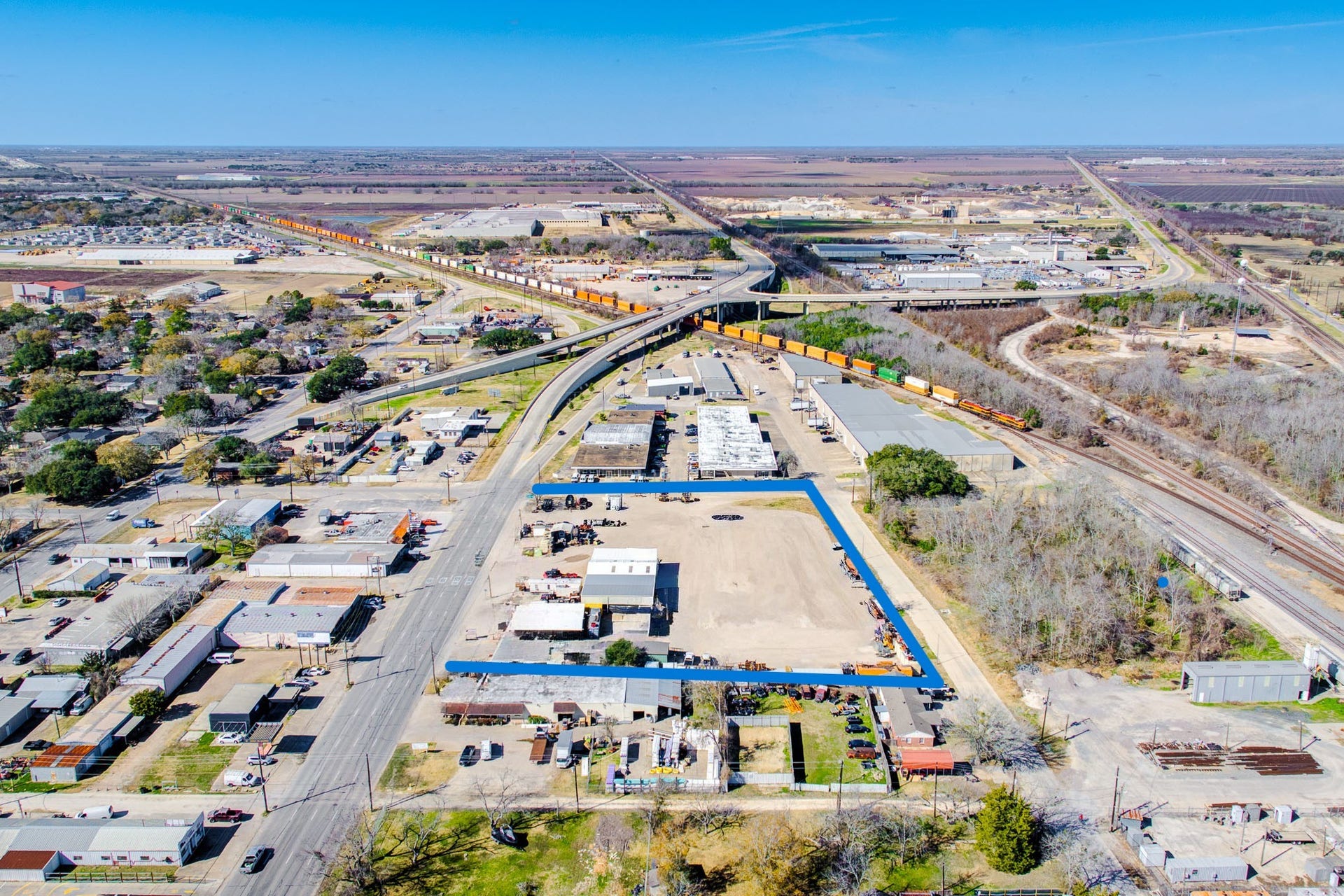 1215 Avenue H, Rosenberg, TX 77471 An investor's dream!