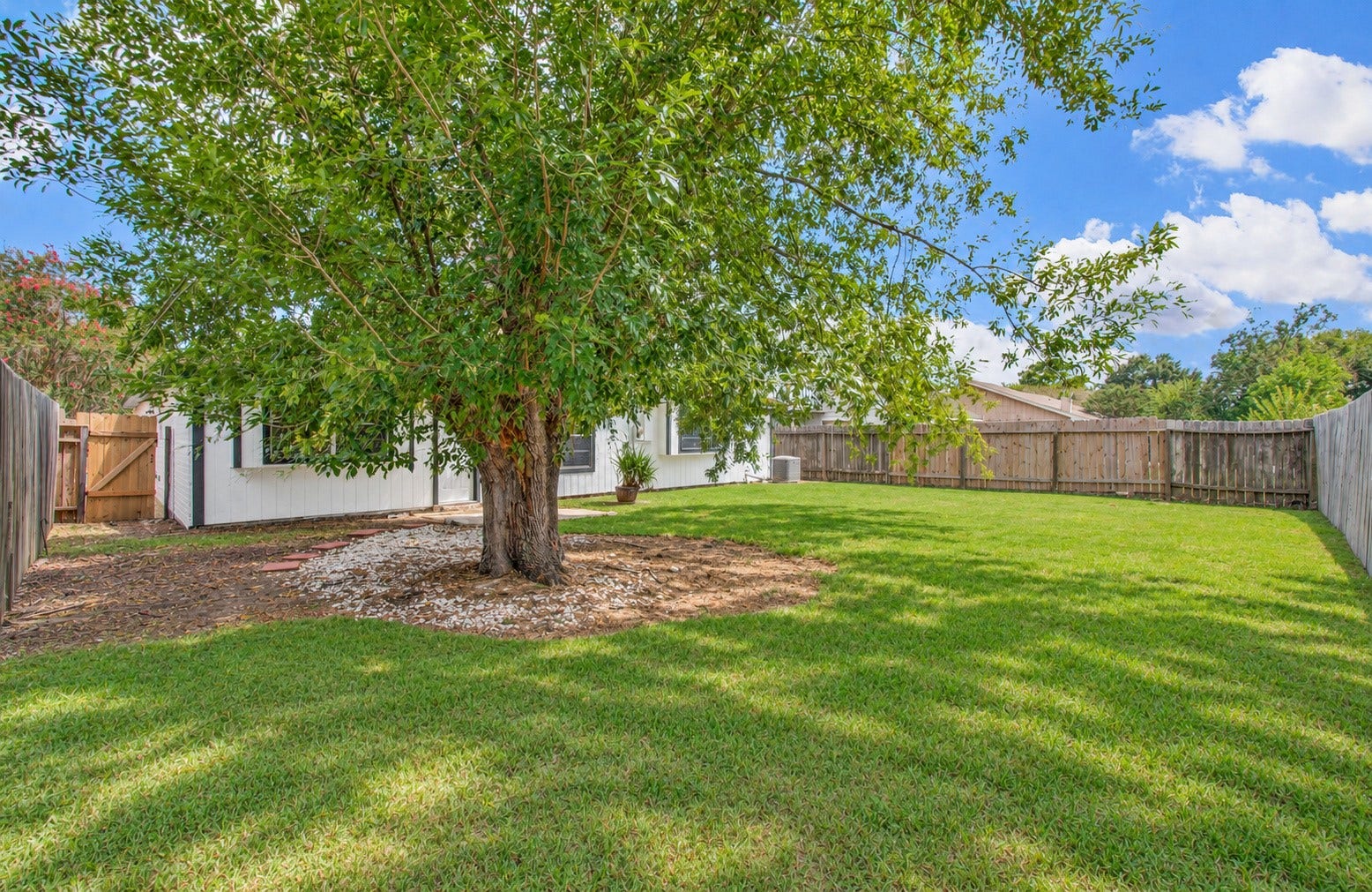 16318 Beretta Court, Houston, TX 77489 16318 Beretta Court, Houston, TX 77489