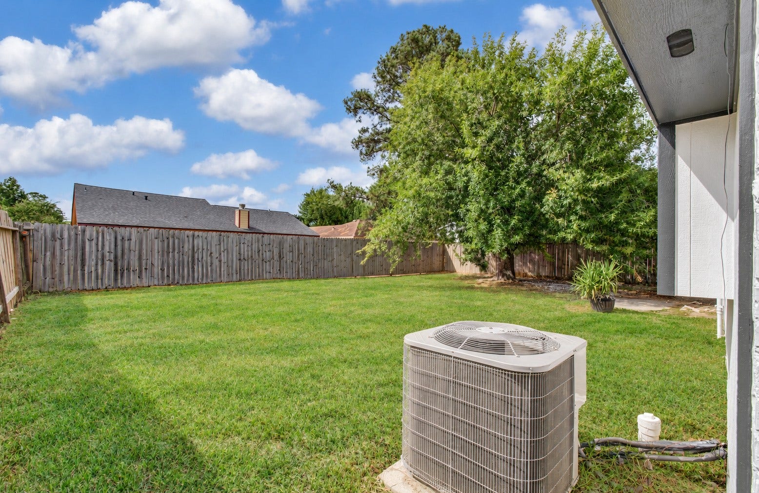 16318 Beretta Court, Houston, TX 77489 16318 Beretta Court, Houston, TX 77489