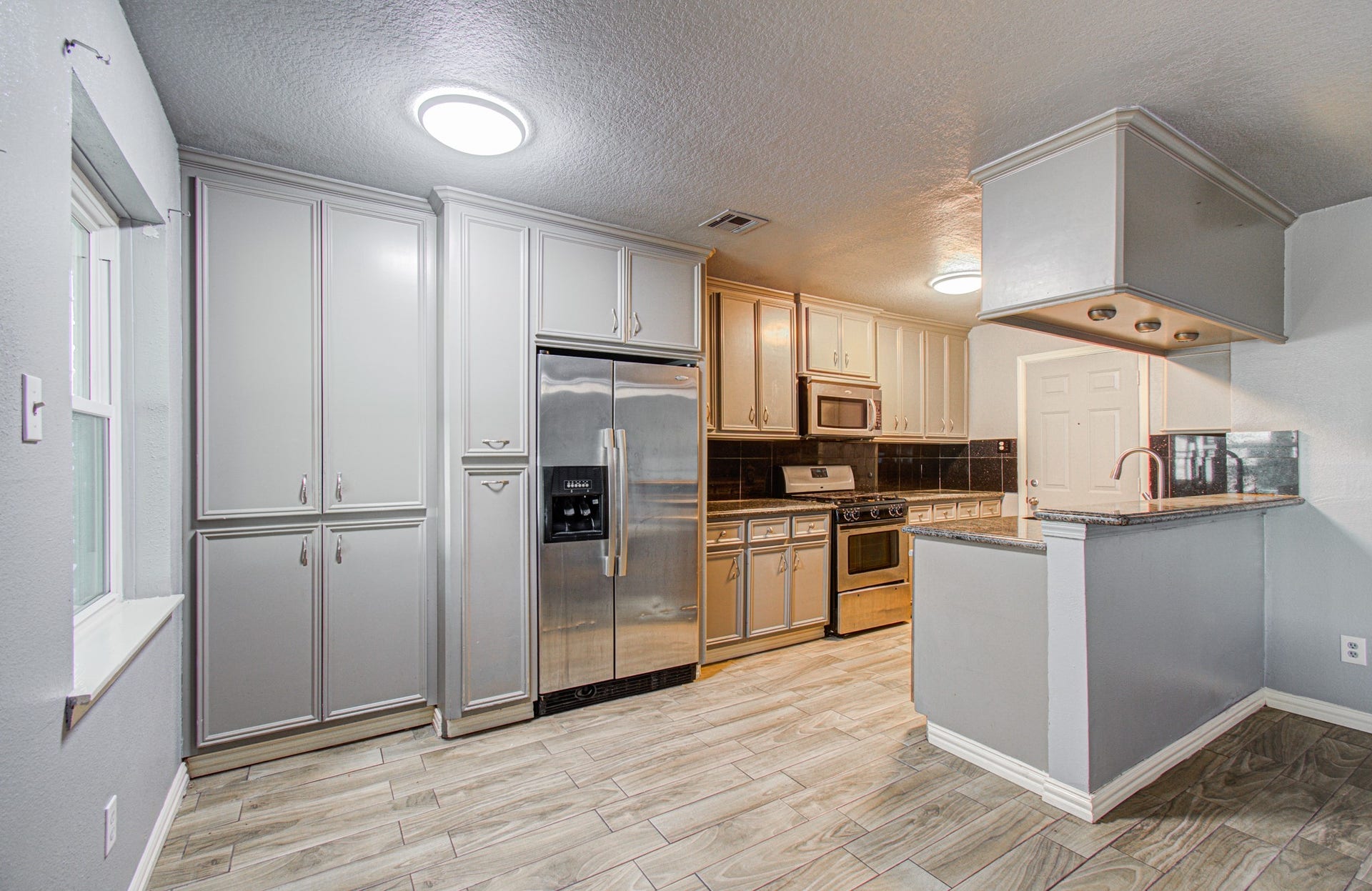 11910 Hunkler Drive, Houston, TX 77047 11910 Hunkler Drive, Houston, TX 77047