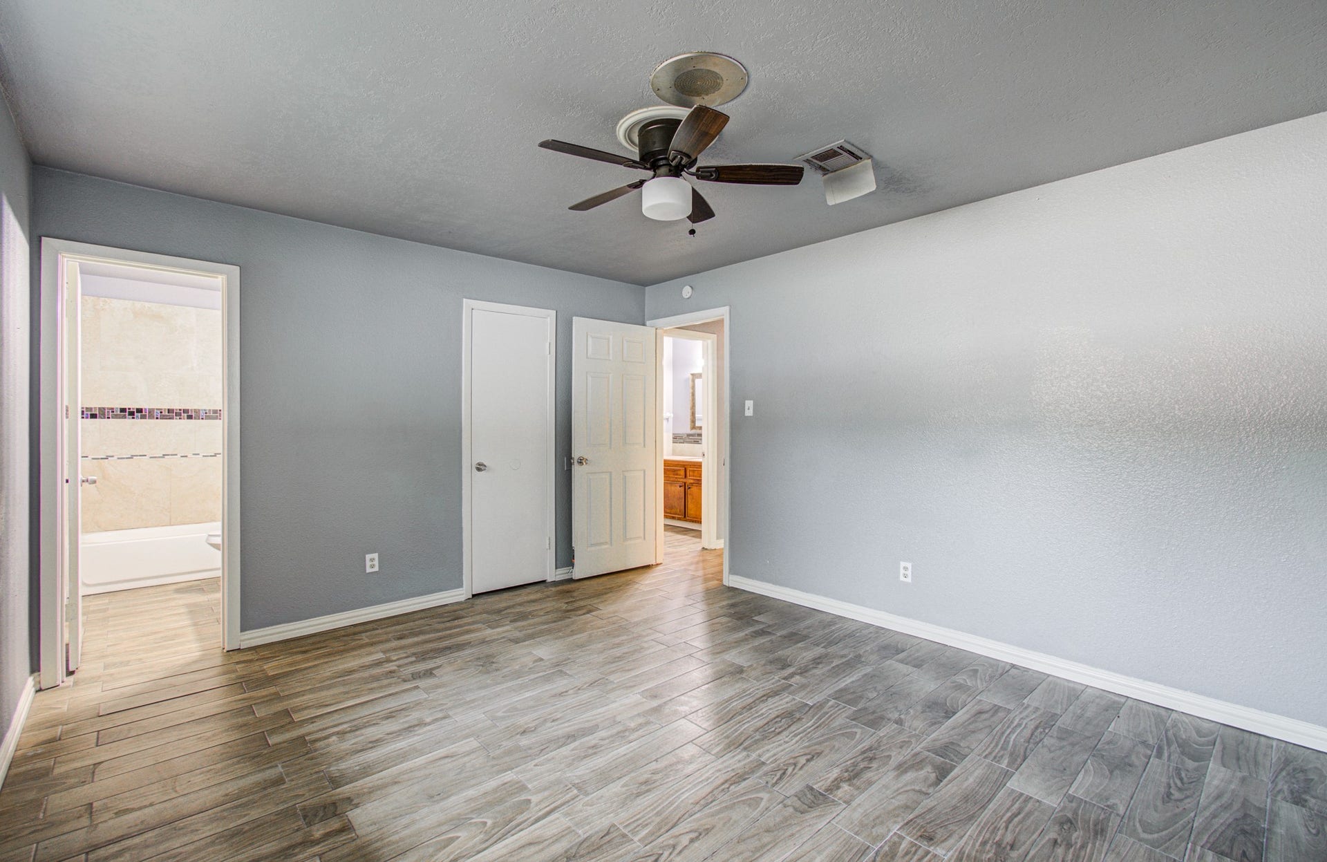 11910 Hunkler Drive, Houston, TX 77047 11910 Hunkler Drive, Houston, TX 77047