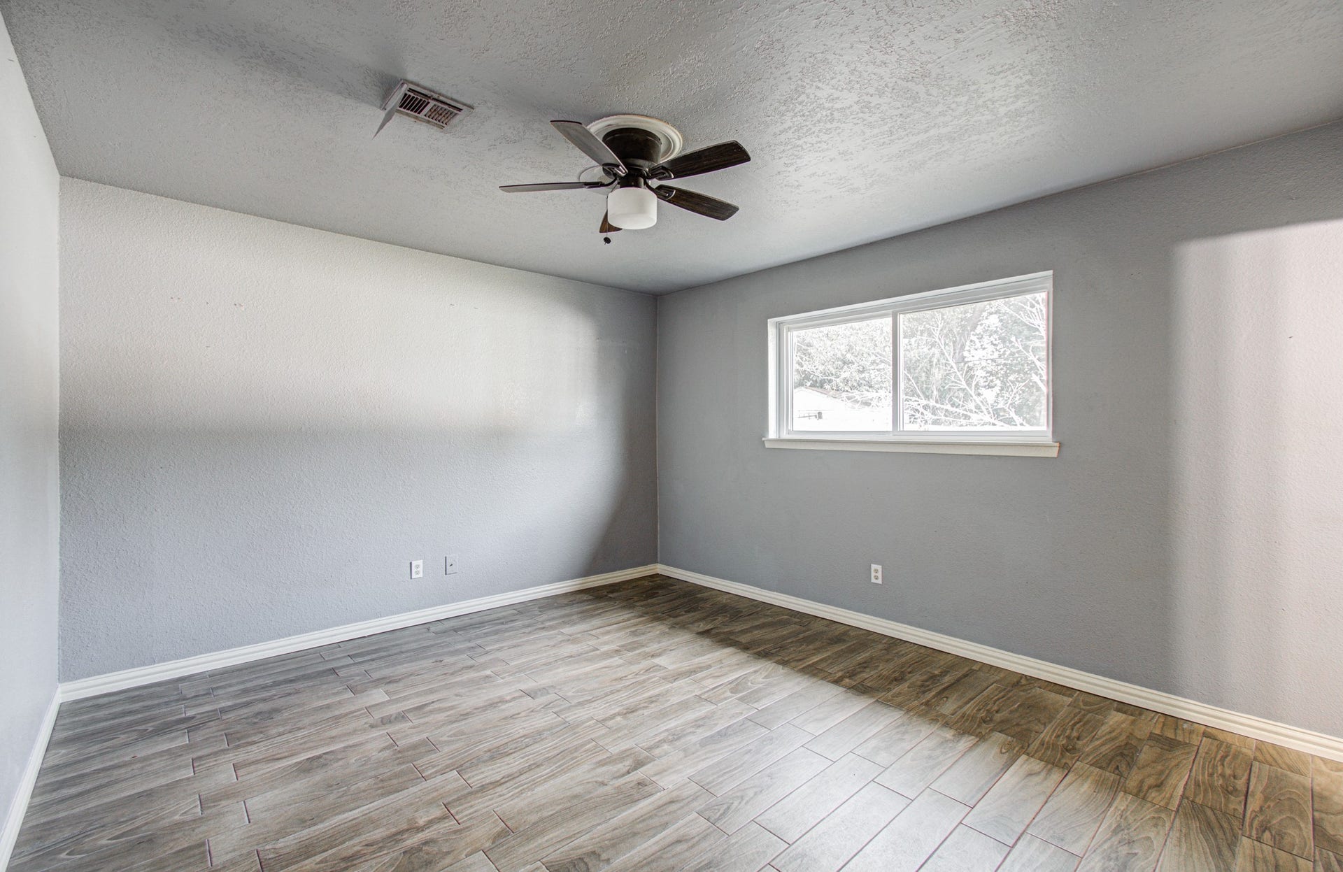 11910 Hunkler Drive, Houston, TX 77047 11910 Hunkler Drive, Houston, TX 77047