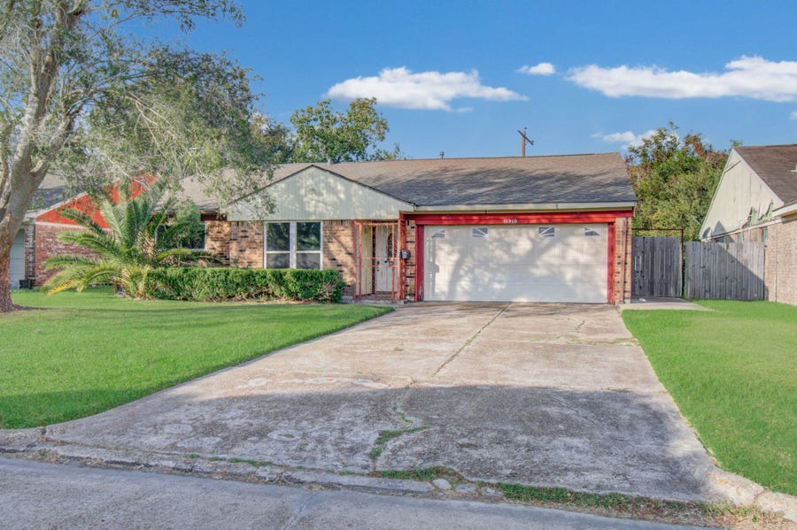 Property photo for 11910 Hunkler Drive, Houston, TX