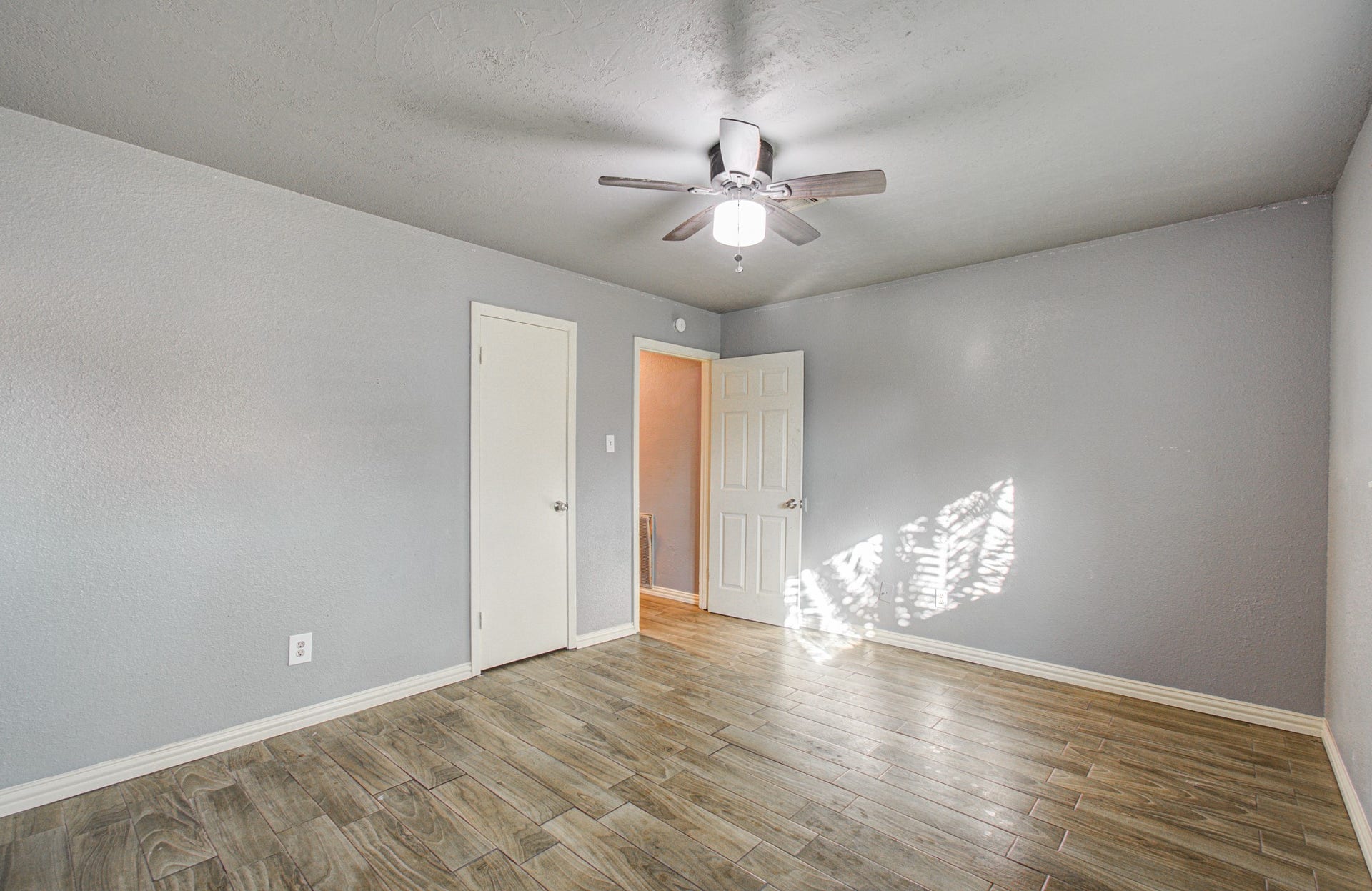 11910 Hunkler Drive, Houston, TX 77047 11910 Hunkler Drive, Houston, TX 77047