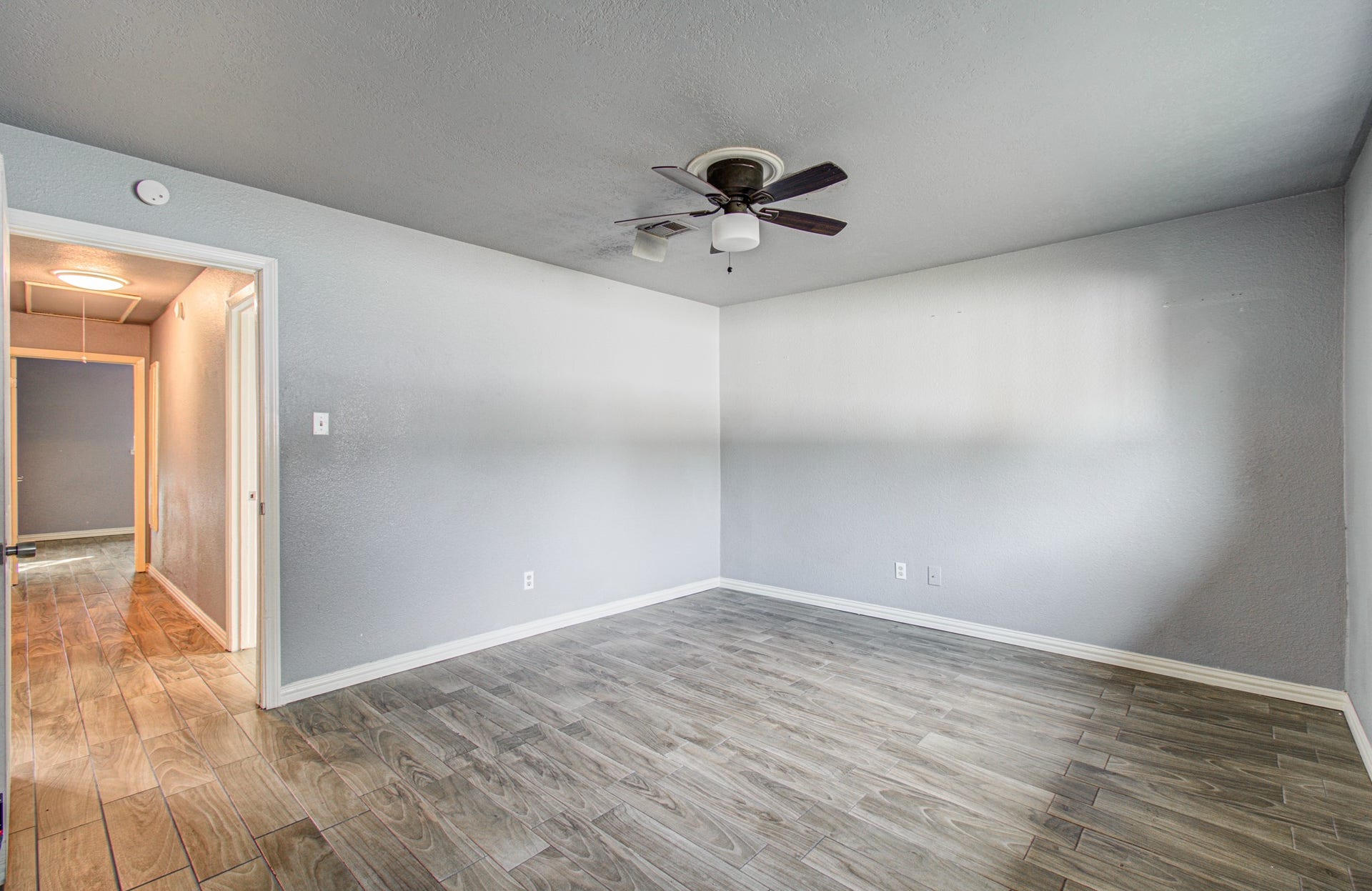 11910 Hunkler Drive, Houston, TX 77047 11910 Hunkler Drive, Houston, TX 77047
