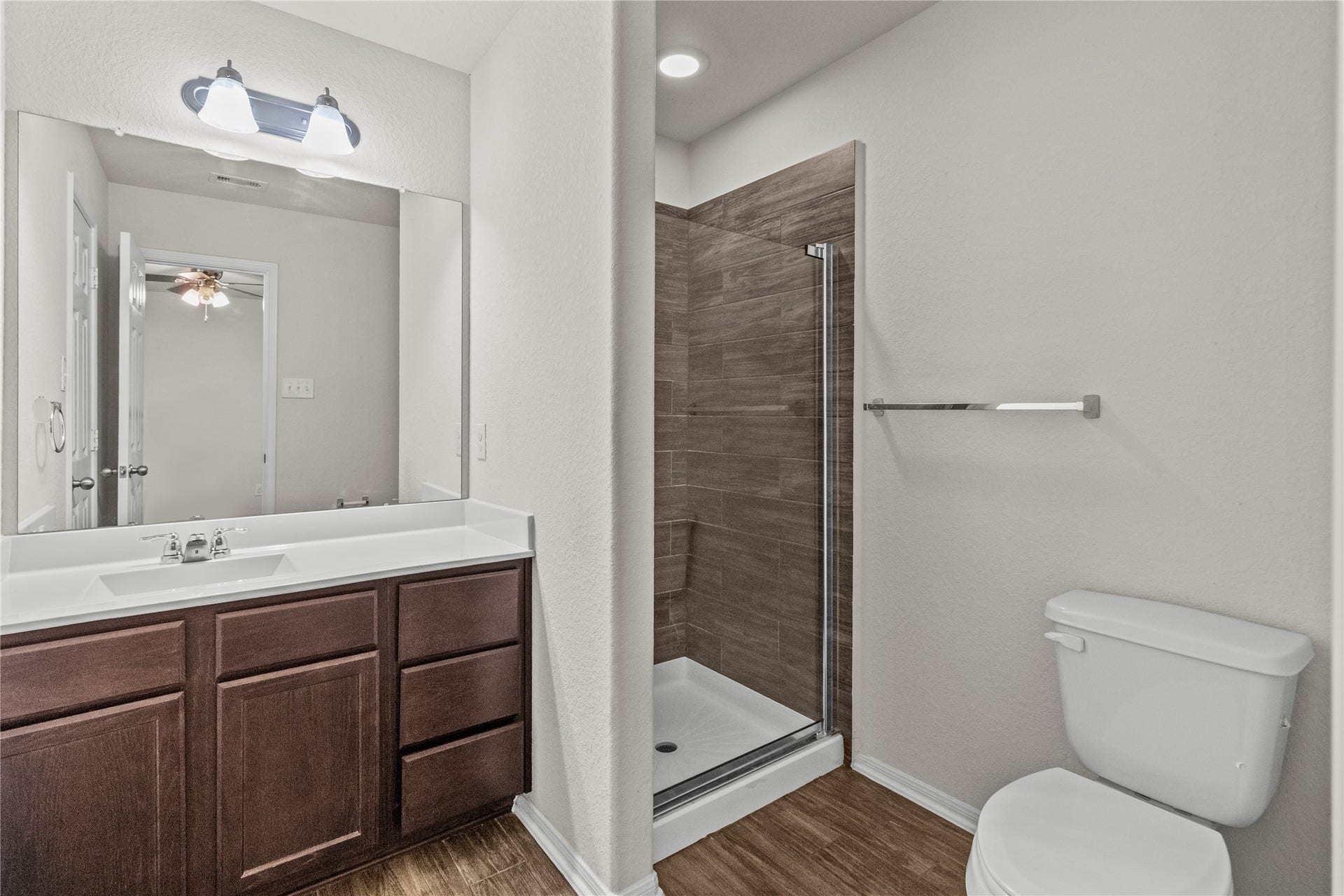14610 Ruddy Duck Lane, Houston, TX 77049 14610 Ruddy Duck Lane, Houston, TX 77049