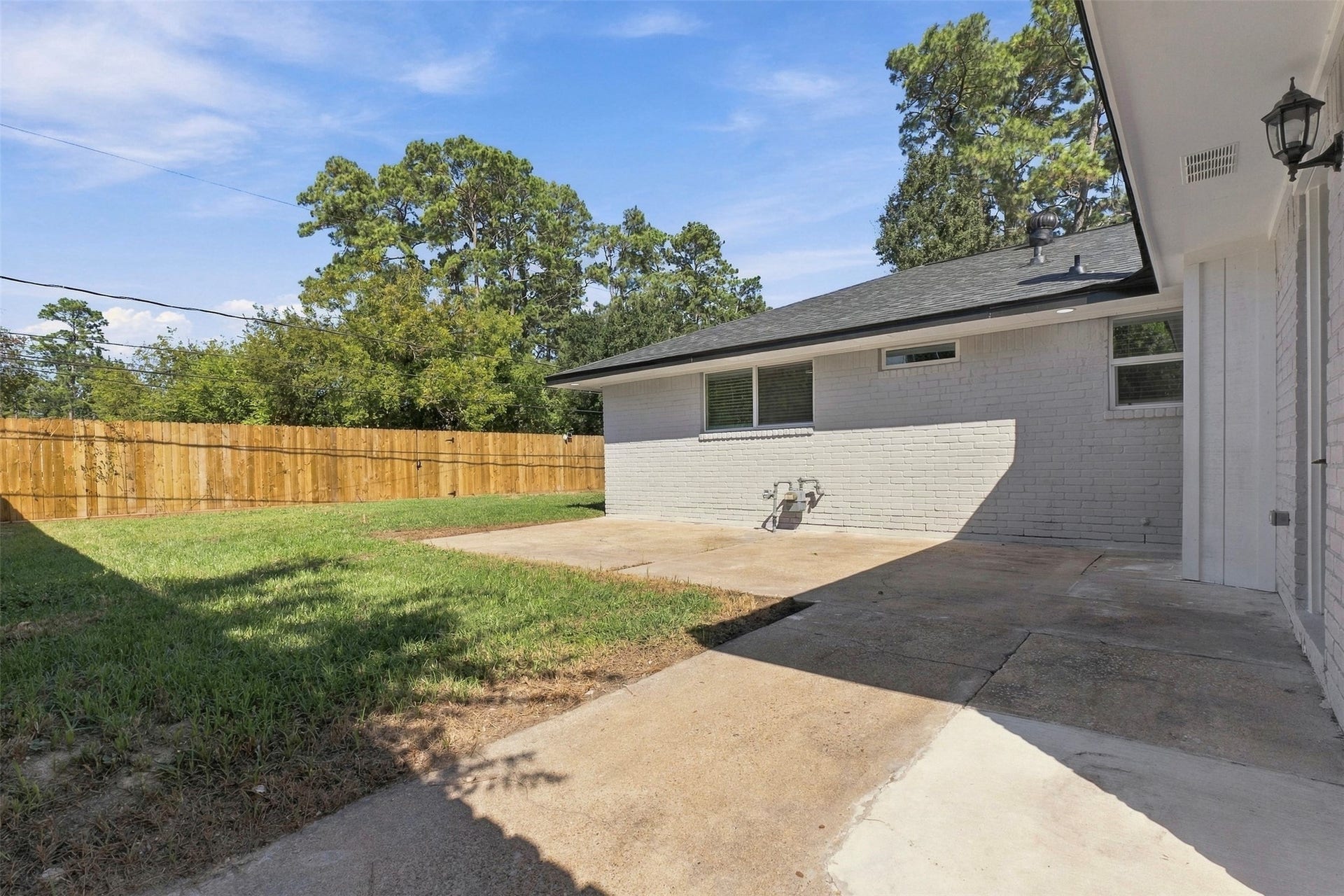 6319 Hopper Road, Houston, TX 77016 6319 Hopper Road, Houston, TX 77016