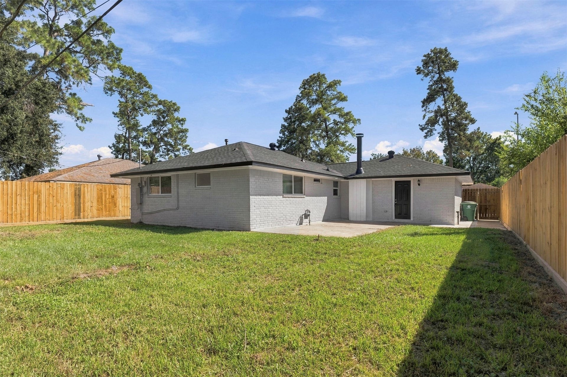 6319 Hopper Road, Houston, TX 77016 6319 Hopper Road, Houston, TX 77016