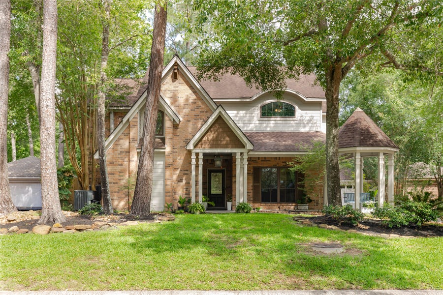Property photo for 9 Mallard Glen Place, The Woodlands, TX