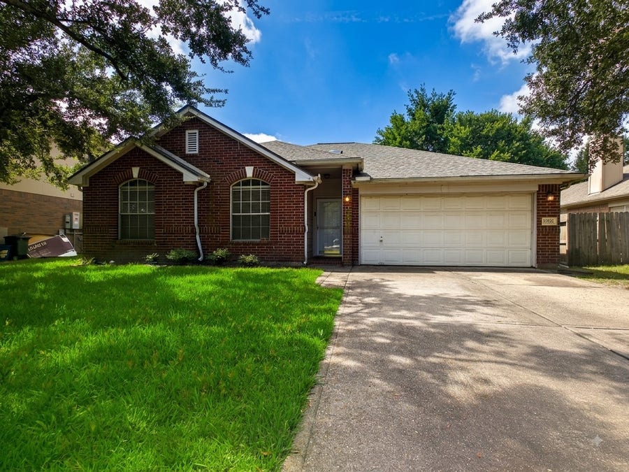 Property photo for 3914 Cyril Drive, Humble, TX
