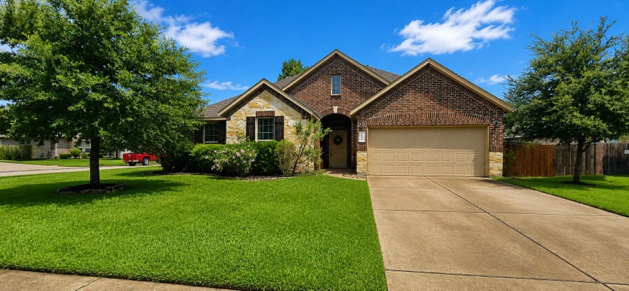 Property photo for 14046 Sand Ridge Crossing, Conroe, TX