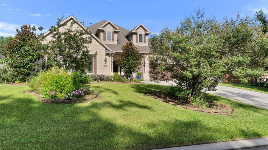 Property photo for 2126 Graystone Hills Drive, Conroe, TX