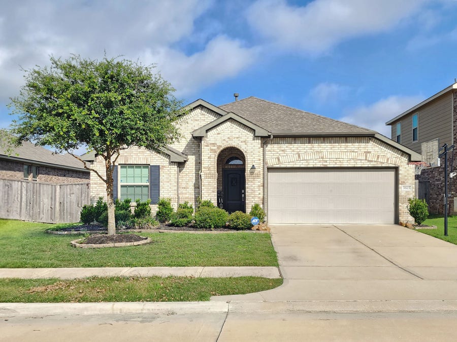 Property photo for 9815 Willow Crown Lane, Richmond, TX