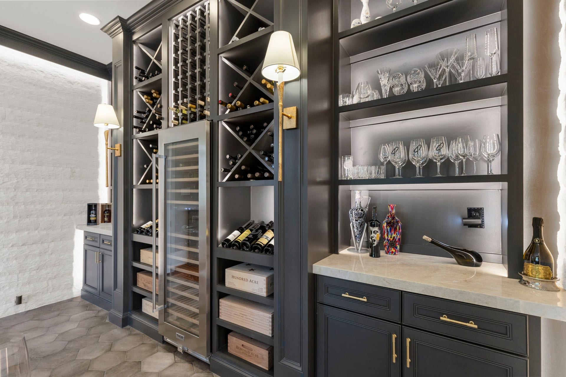 70 North Bay Boulevard, The Woodlands, TX 77380 70 North Bay Boulevard, The Woodlands, TX 77380