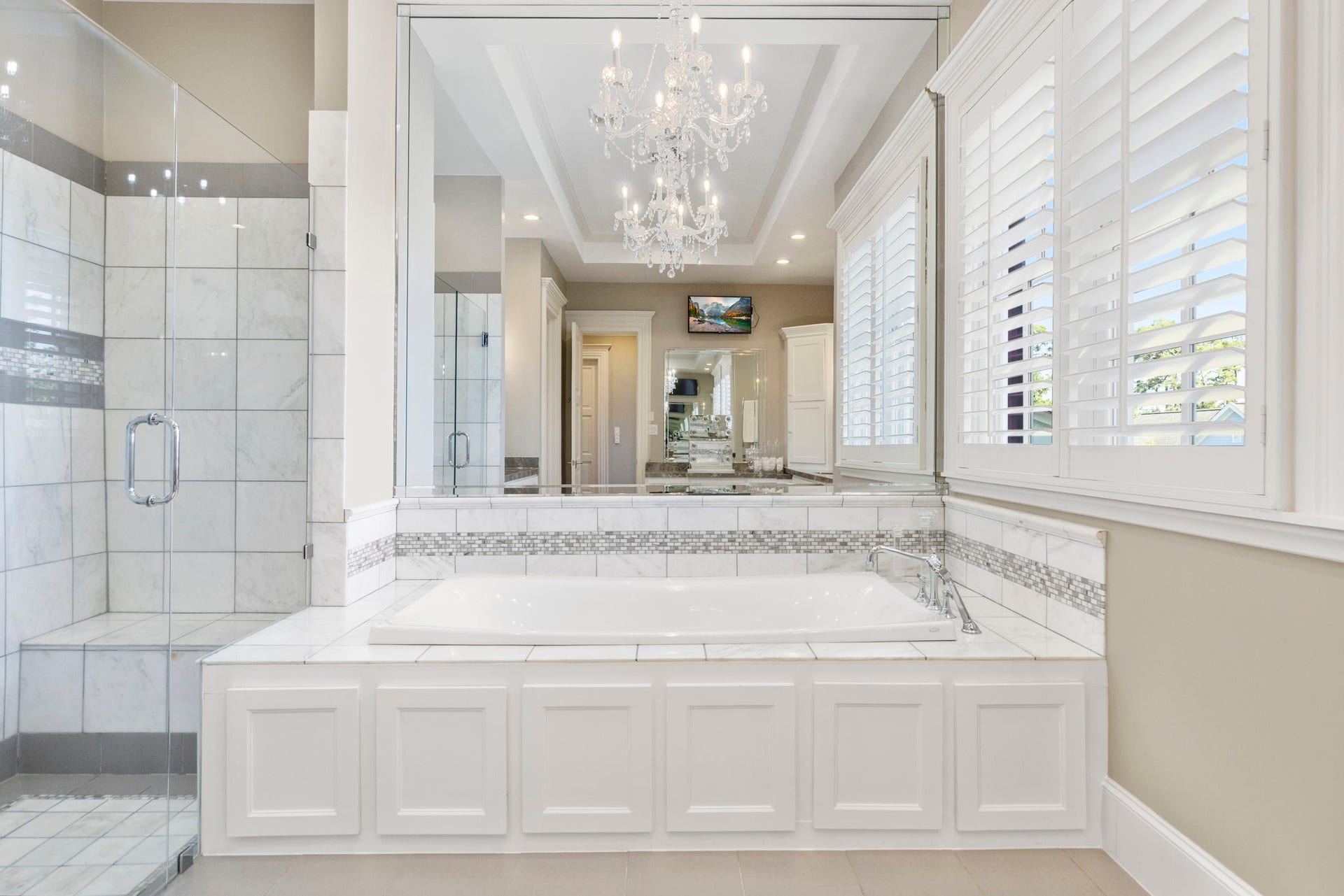 70 North Bay Boulevard, The Woodlands, TX 77380 70 North Bay Boulevard, The Woodlands, TX 77380